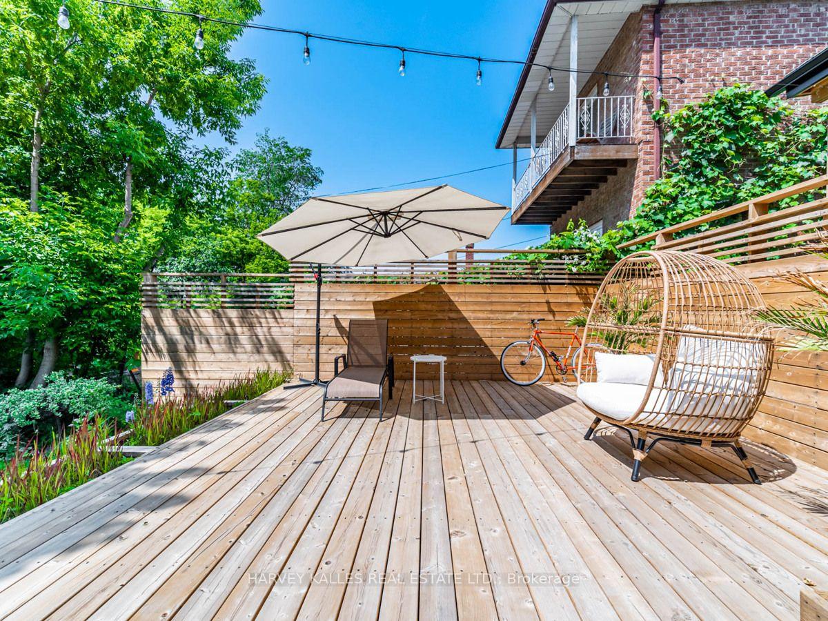 Photo 31 of 35 Dynevor Road, Toronto, Caledonia-Fairbank — HOMEH