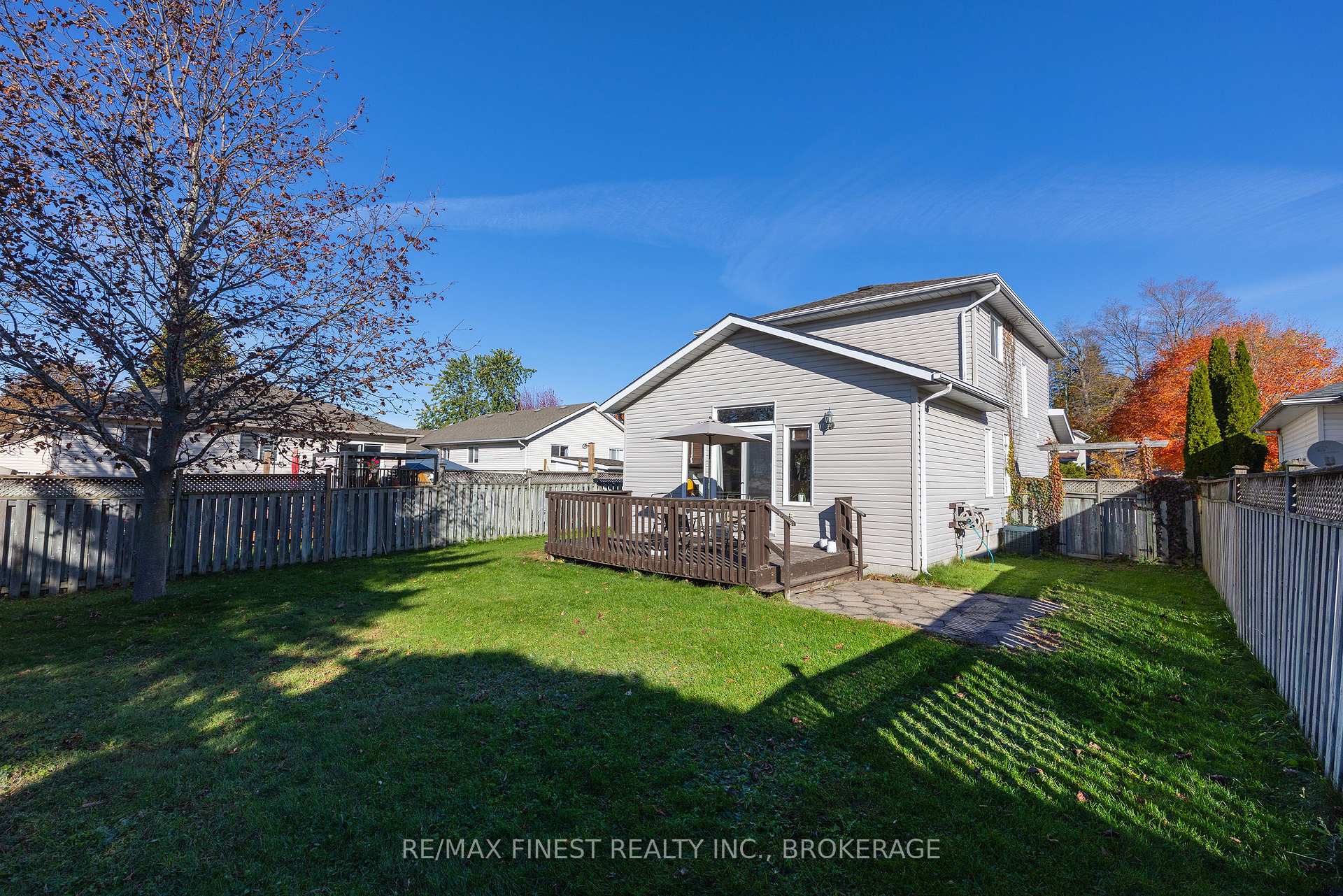 Photo 5 of 929 Lombardy Street, Kingston, South of Taylor-Kidd Blvd — HOMEH