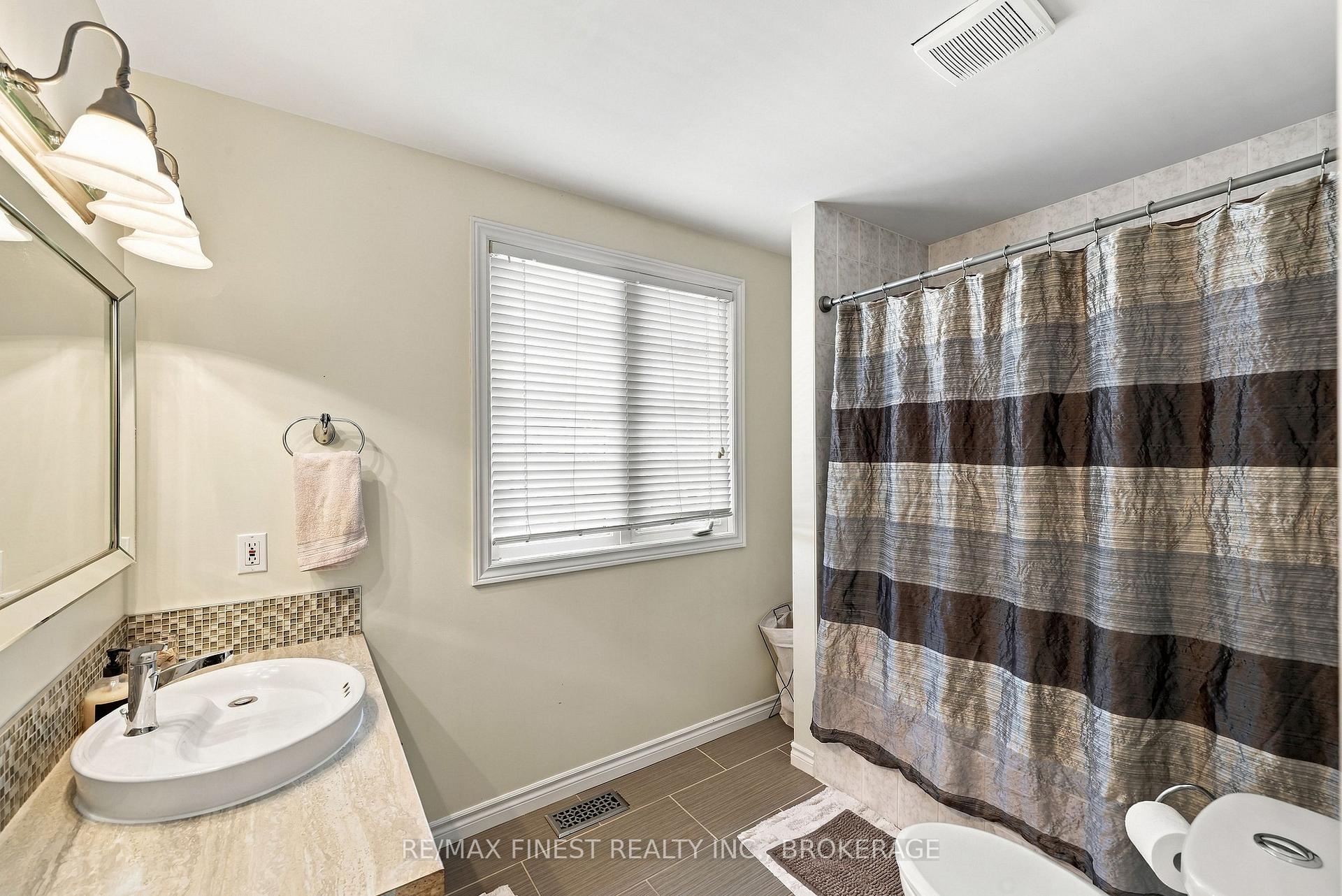 Photo 27 of 929 Lombardy Street, Kingston, South of Taylor-Kidd Blvd — HOMEH