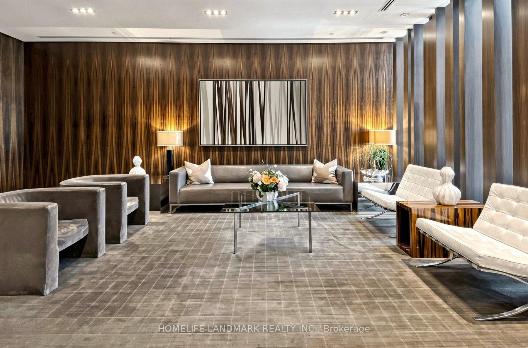 Photo 3 of Unit 604, 33 Lombard Street, Toronto, Church-Yonge Corridor — HOMEH