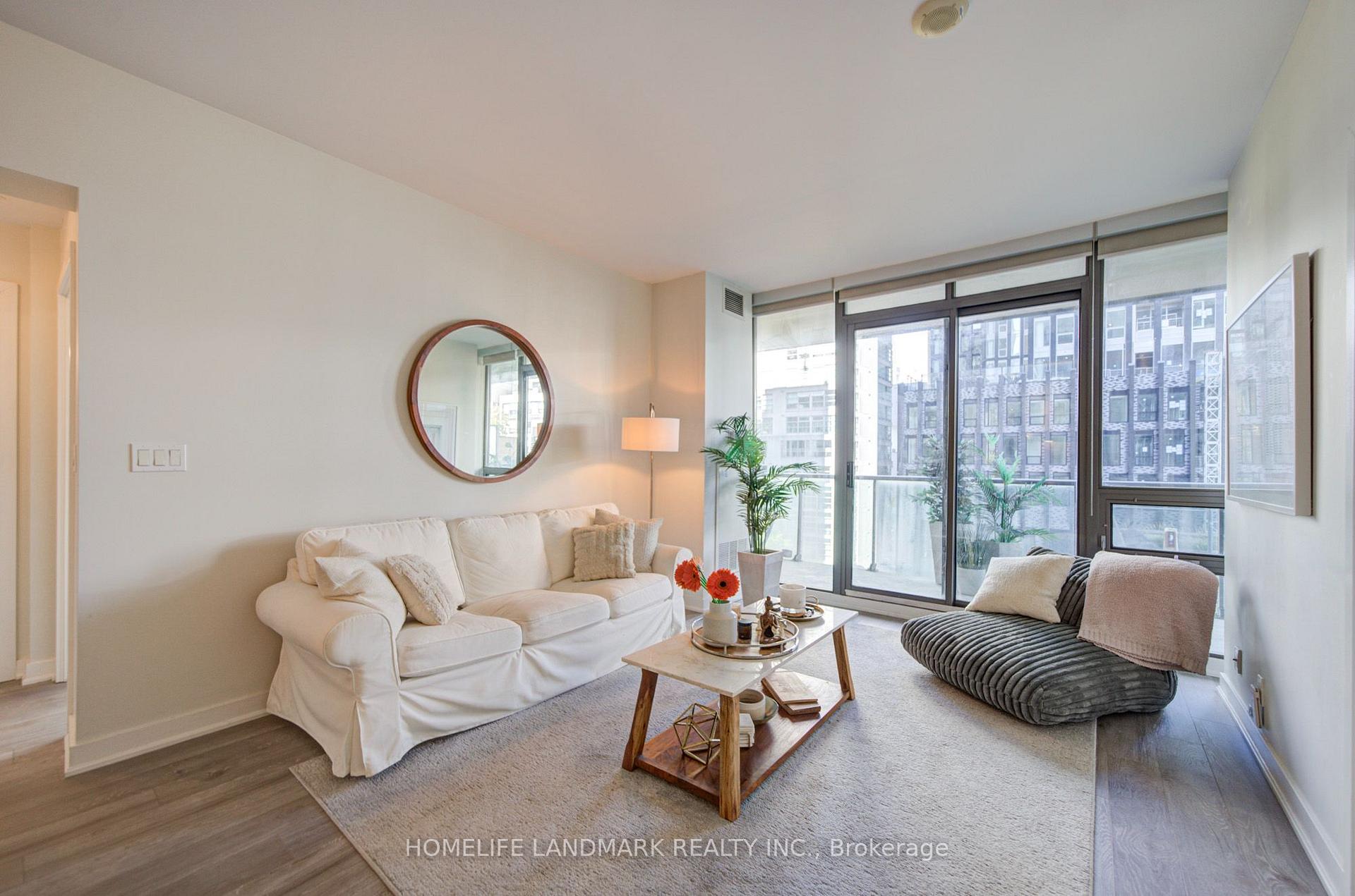 Photo 12 of Unit 604, 33 Lombard Street, Toronto, Church-Yonge Corridor — HOMEH