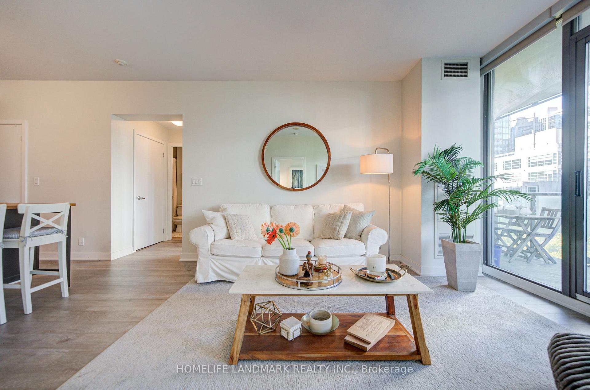 Photo 13 of Unit 604, 33 Lombard Street, Toronto, Church-Yonge Corridor — HOMEH