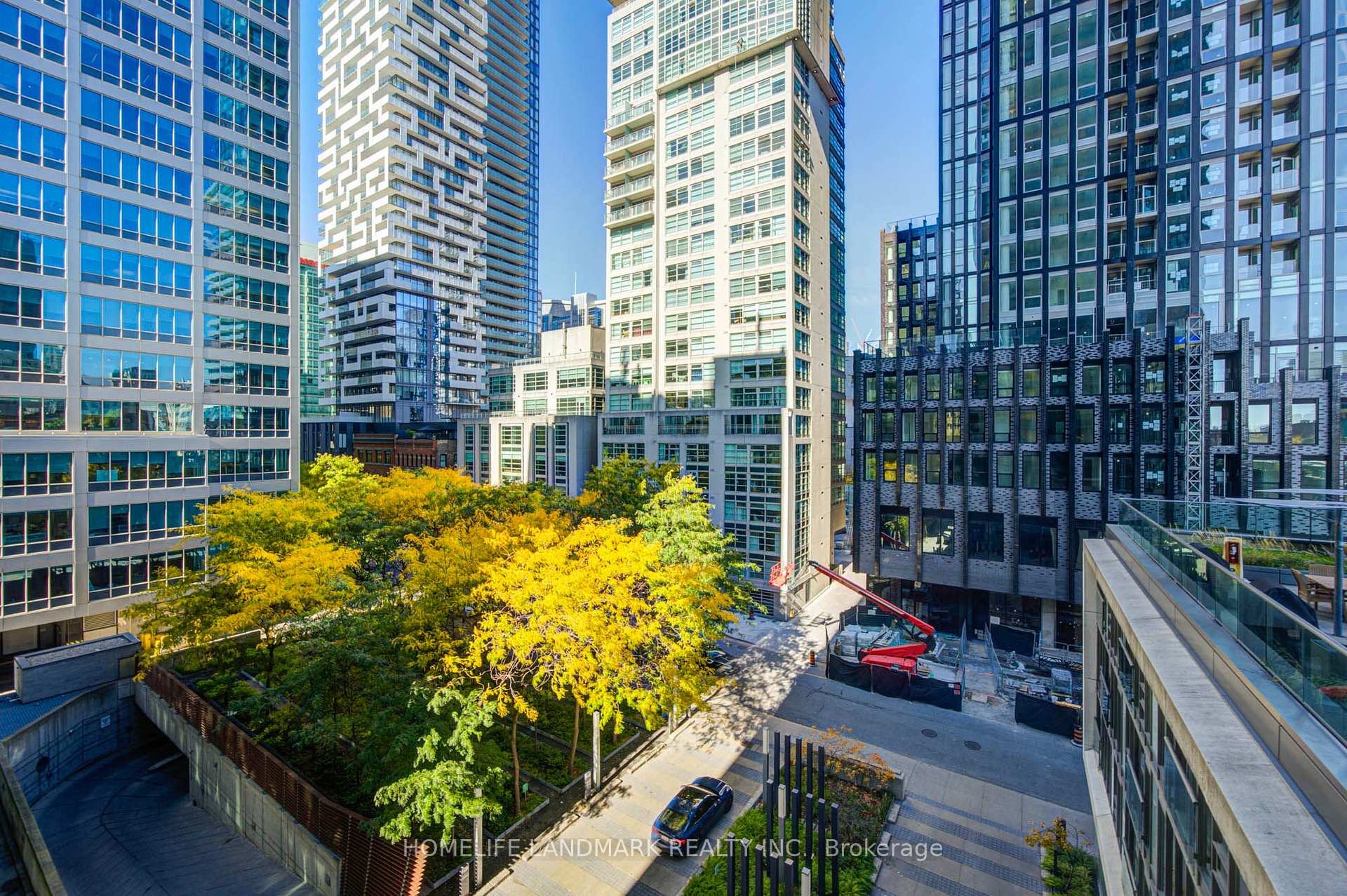 Photo 32 of Unit 604, 33 Lombard Street, Toronto, Church-Yonge Corridor — HOMEH