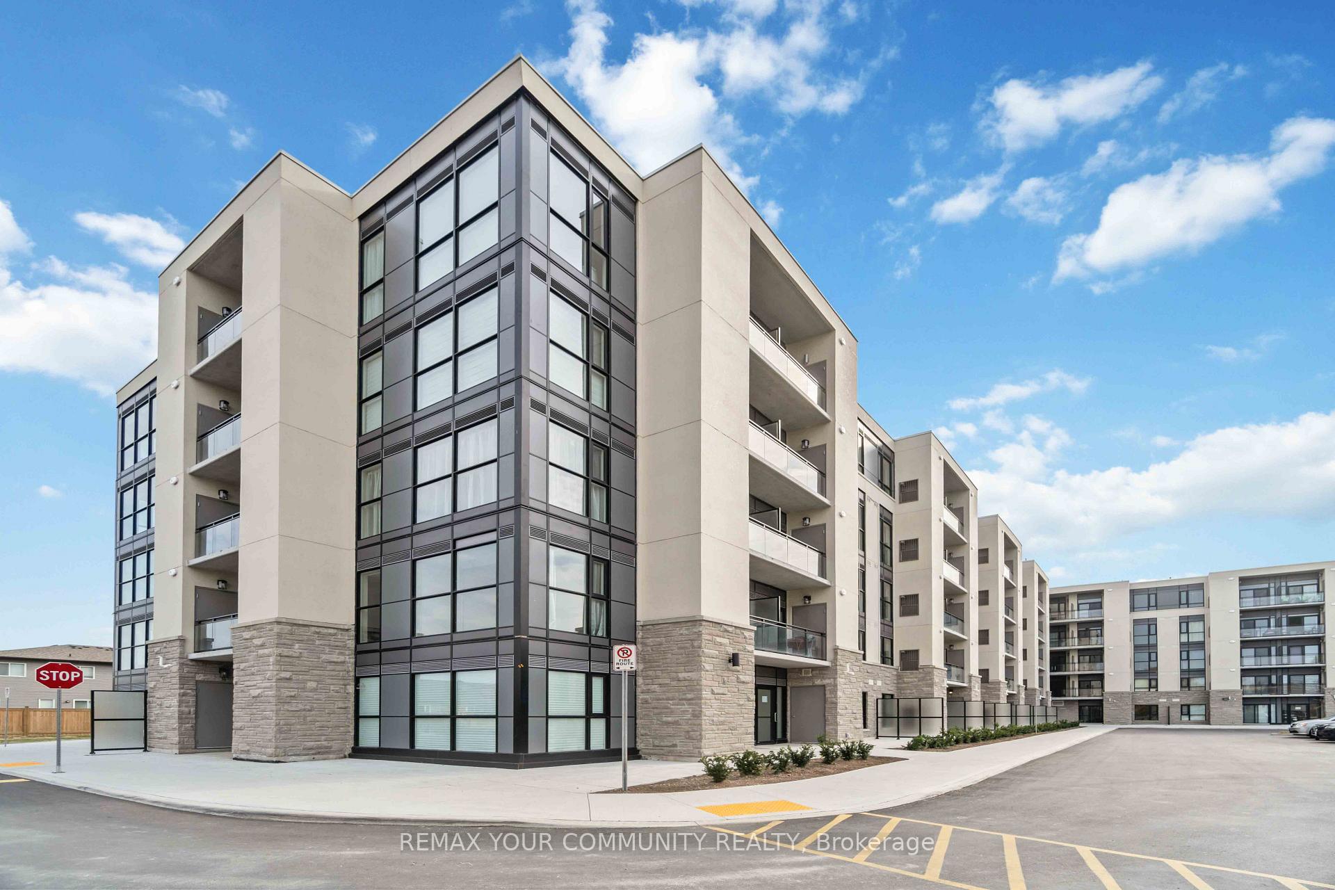 Photo of Unit Upper PH04, 50 Herrick Avenue