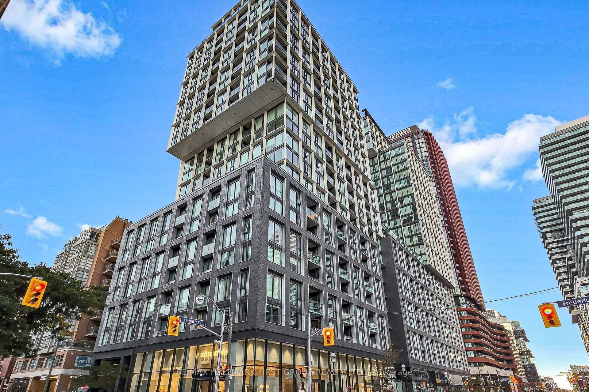 Photo 1 of Unit 2201, 158 Front Street E, Toronto, Moss Park — HOMEH