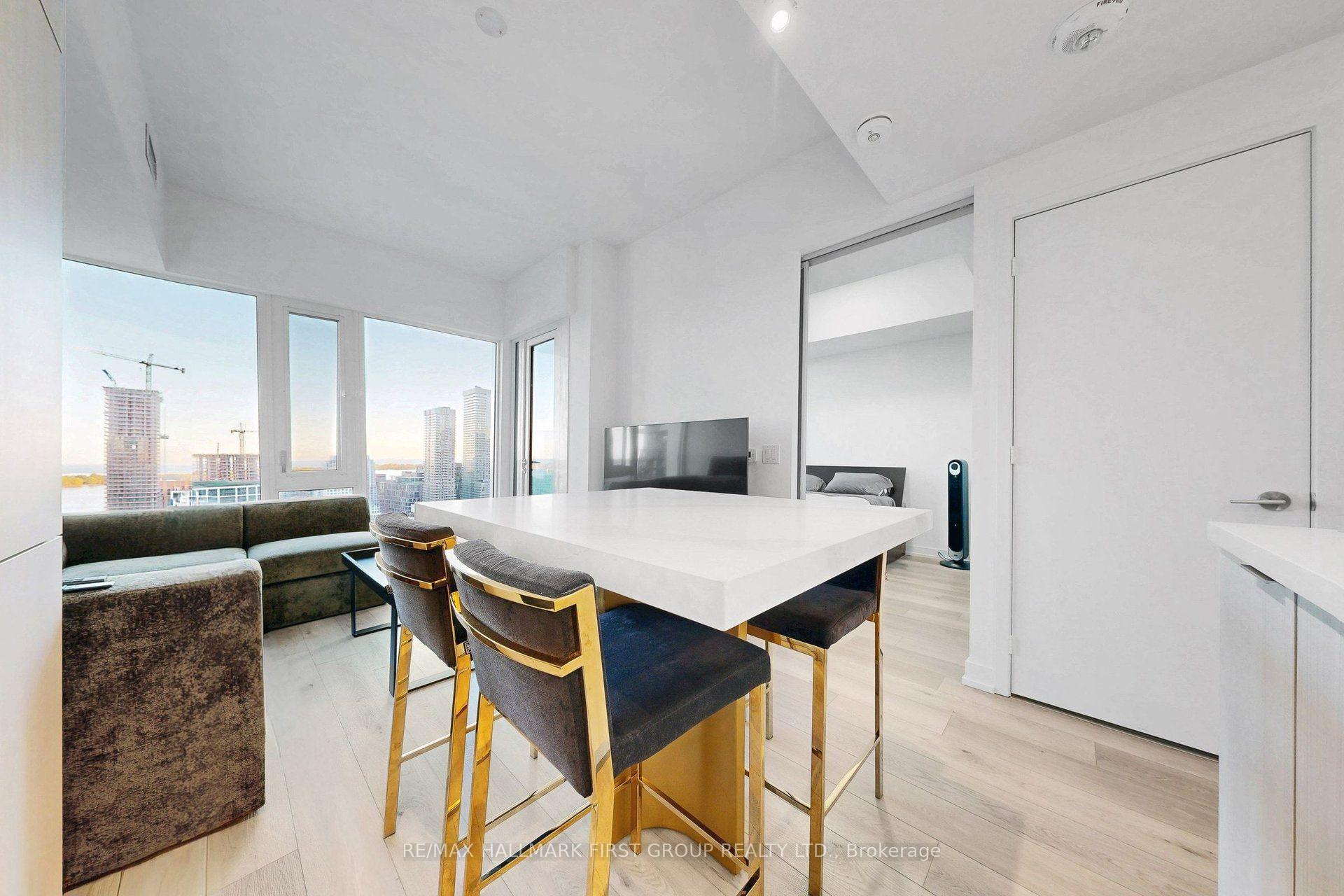 Photo 10 of Unit 2201, 158 Front Street E, Toronto, Moss Park — HOMEH