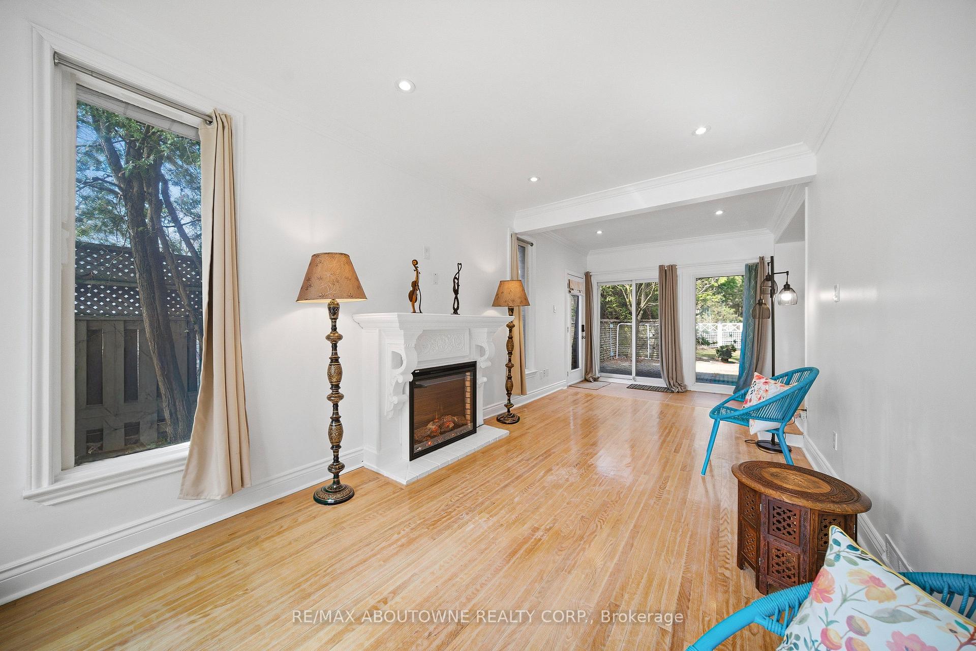 Photo 14 of 481 Anthony Drive, Oakville, Old Oakville — HOMEH