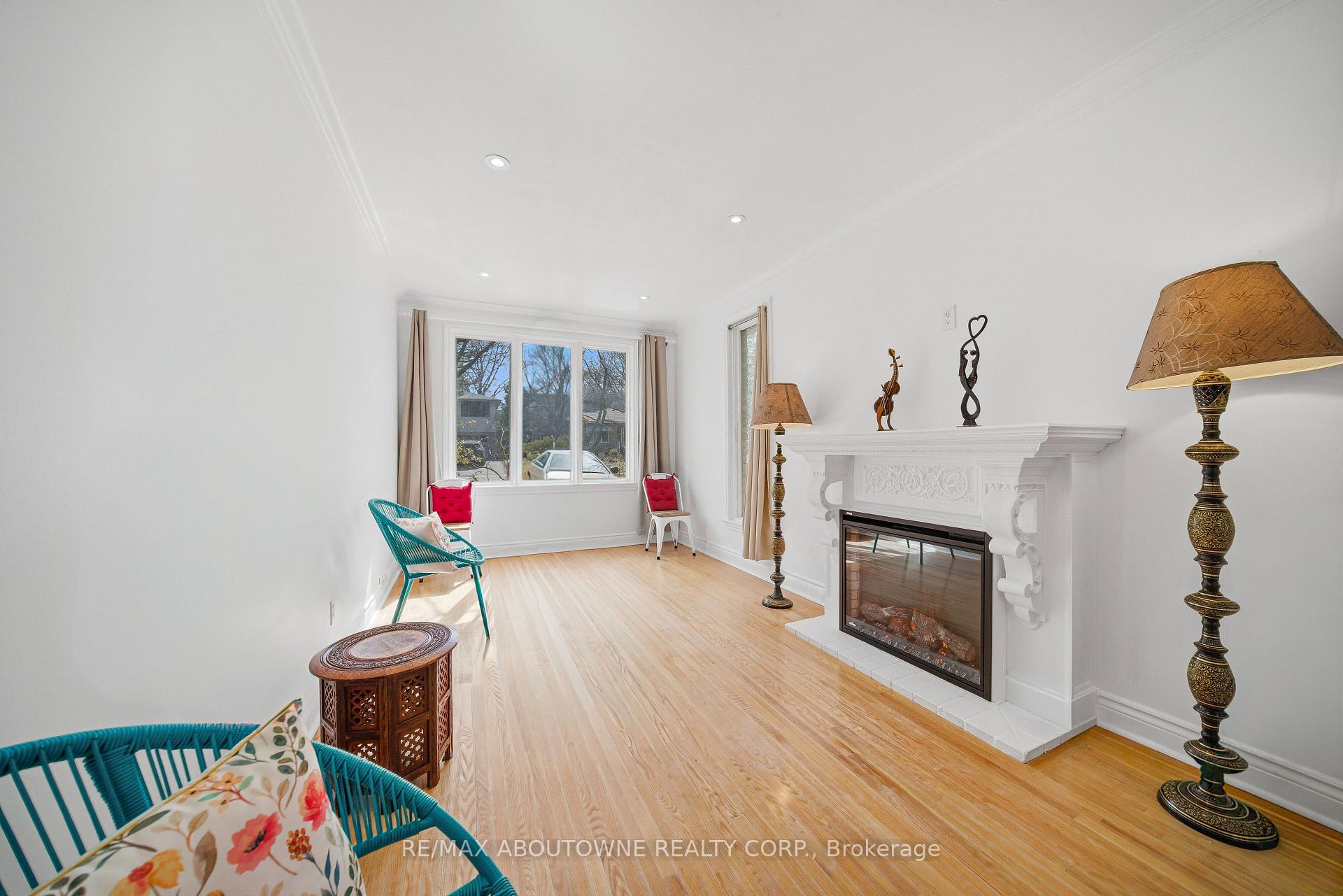 Photo 13 of 481 Anthony Drive, Oakville, Old Oakville — HOMEH
