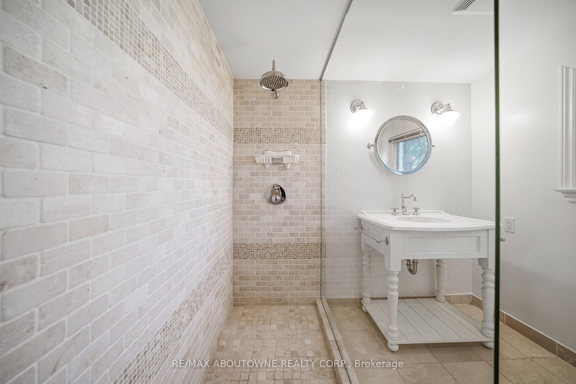 Photo 25 of 481 Anthony Drive, Oakville, Old Oakville — HOMEH