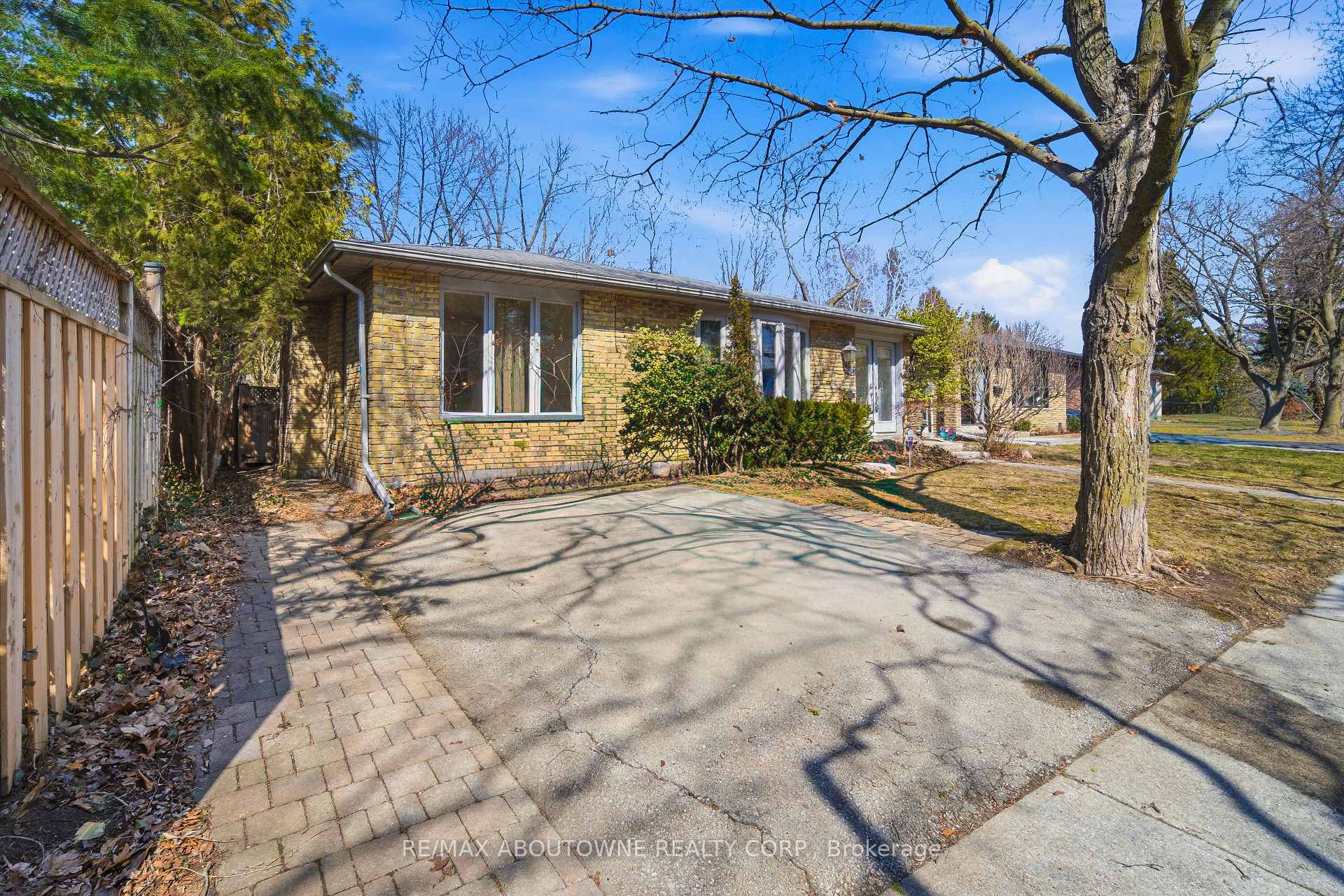 Photo 28 of 481 Anthony Drive, Oakville, Old Oakville — HOMEH