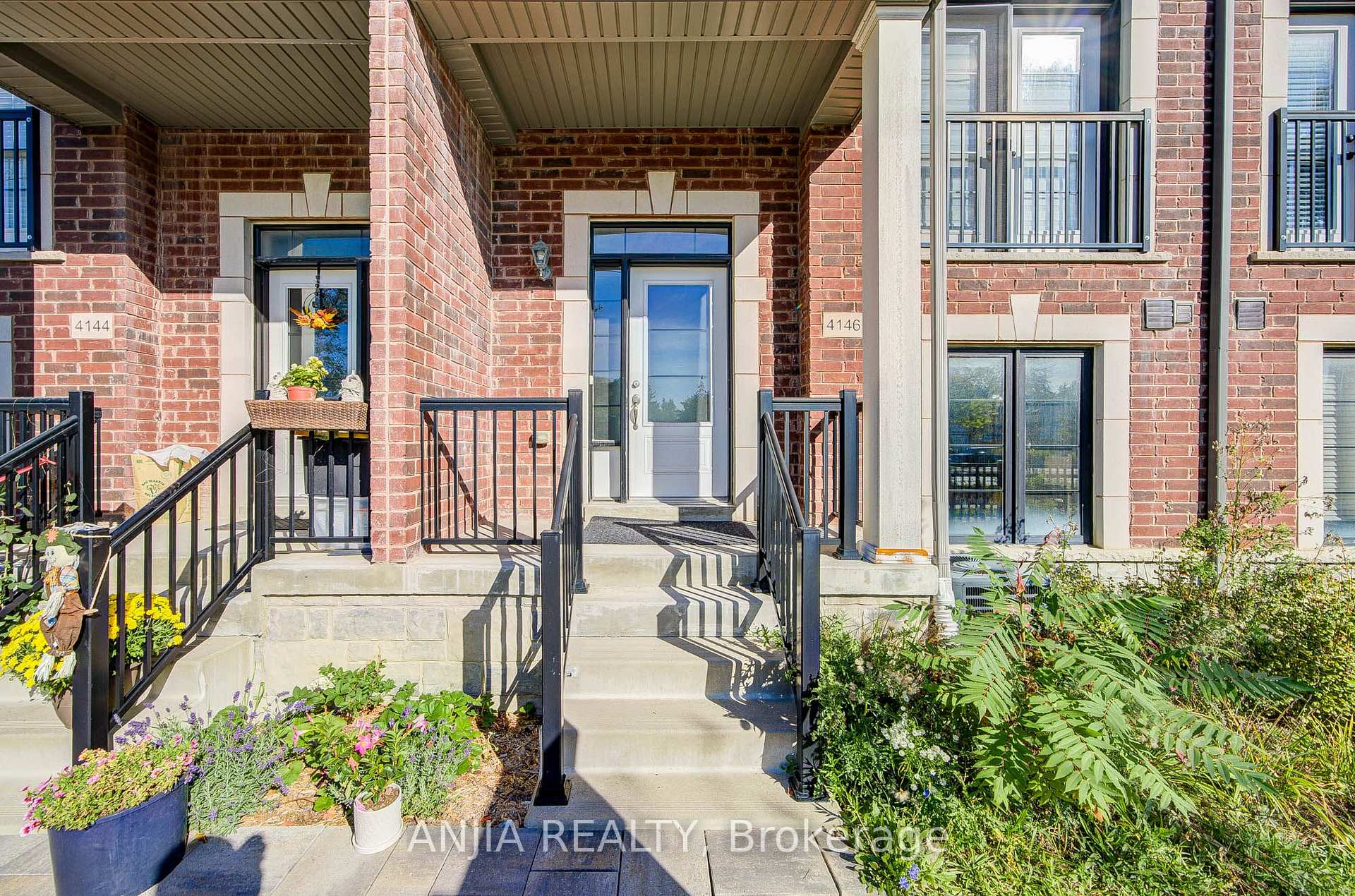 Photo 3 of 4146 Highway 7 Road E, Markham, Unionville — HOMEH