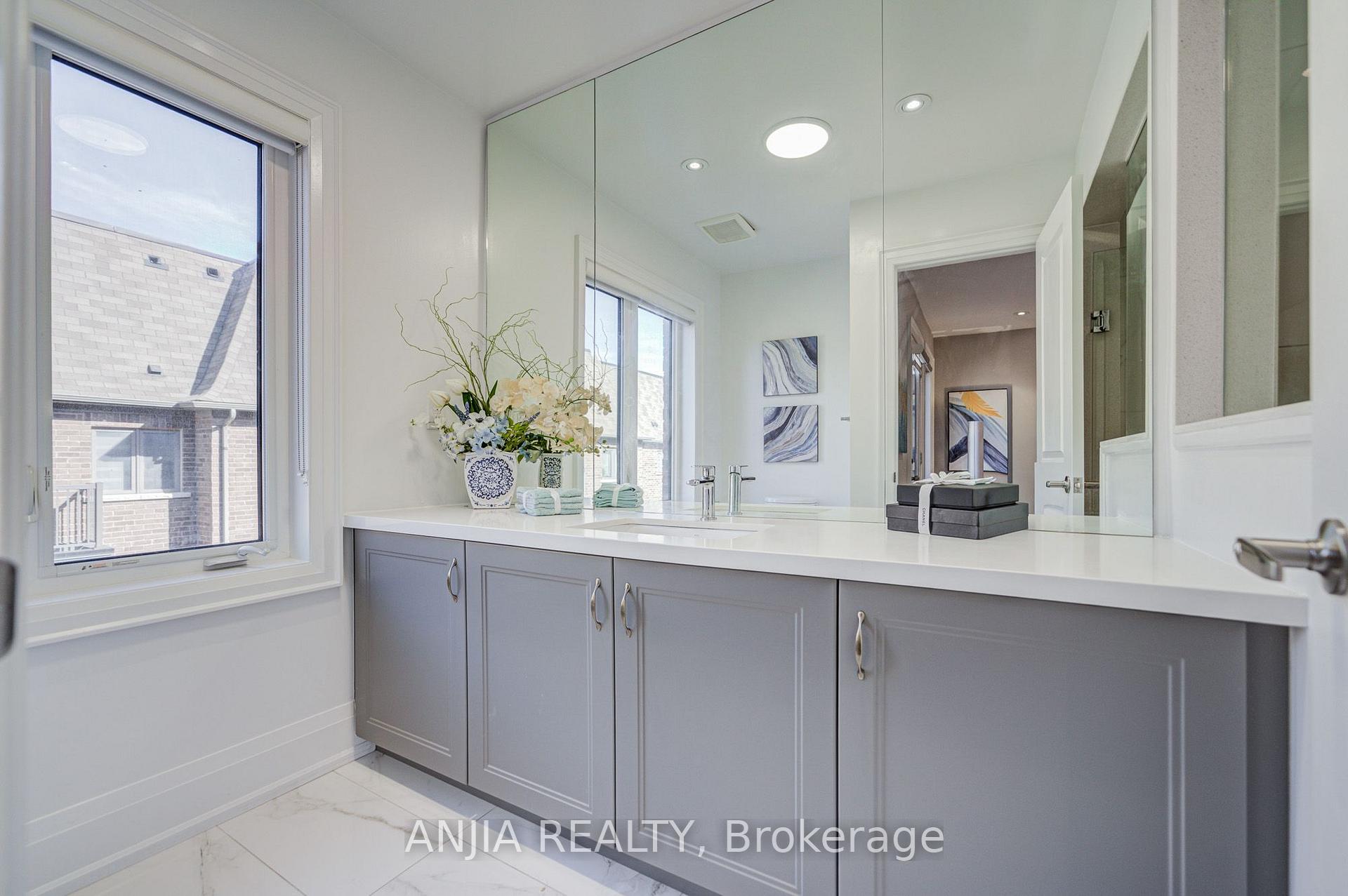 Photo 34 of 4146 Highway 7 Road E, Markham, Unionville — HOMEH