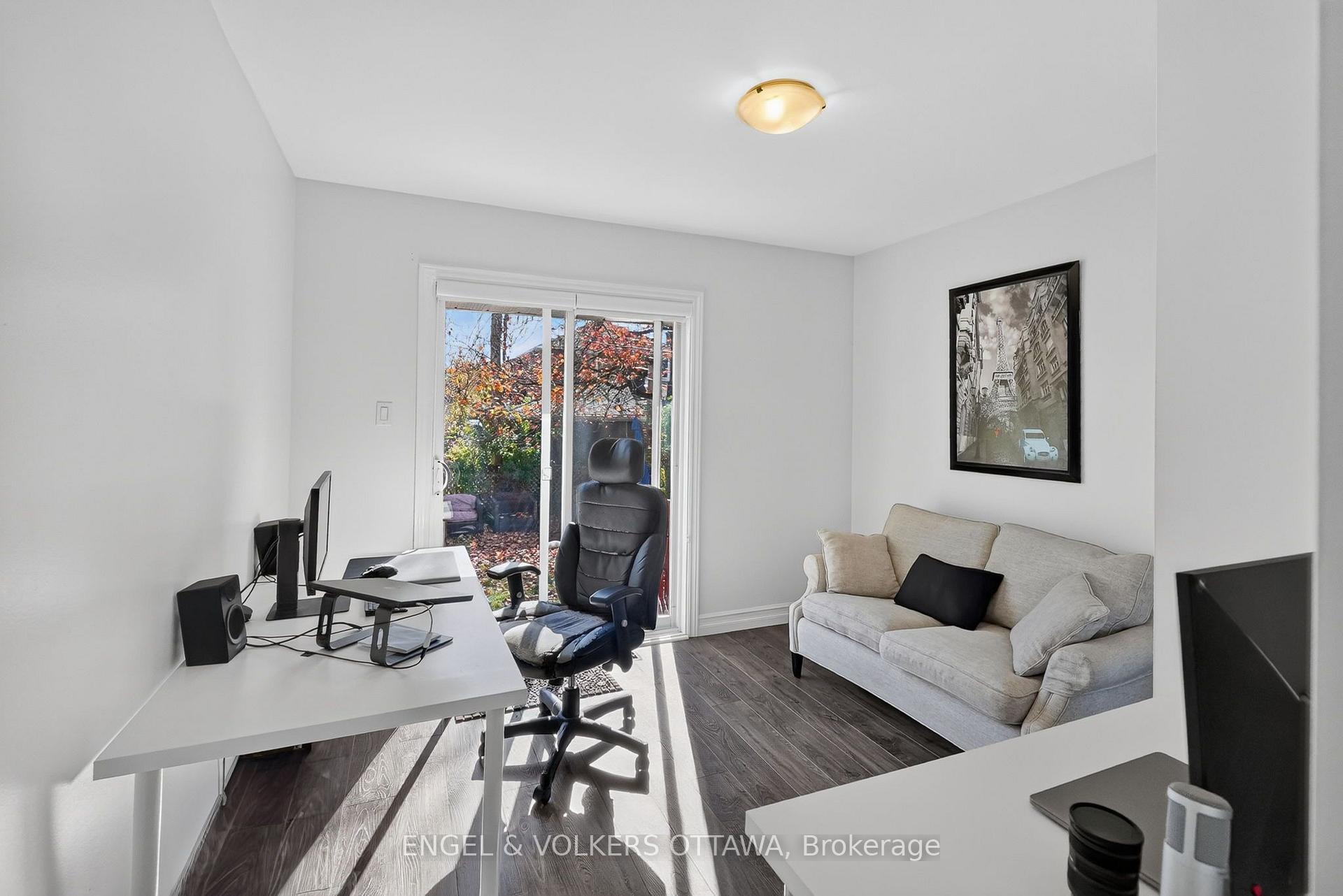 Photo 14 of 392 Fullerton Avenue, Ottawa, Overbrook/Castle Heights — HOMEH