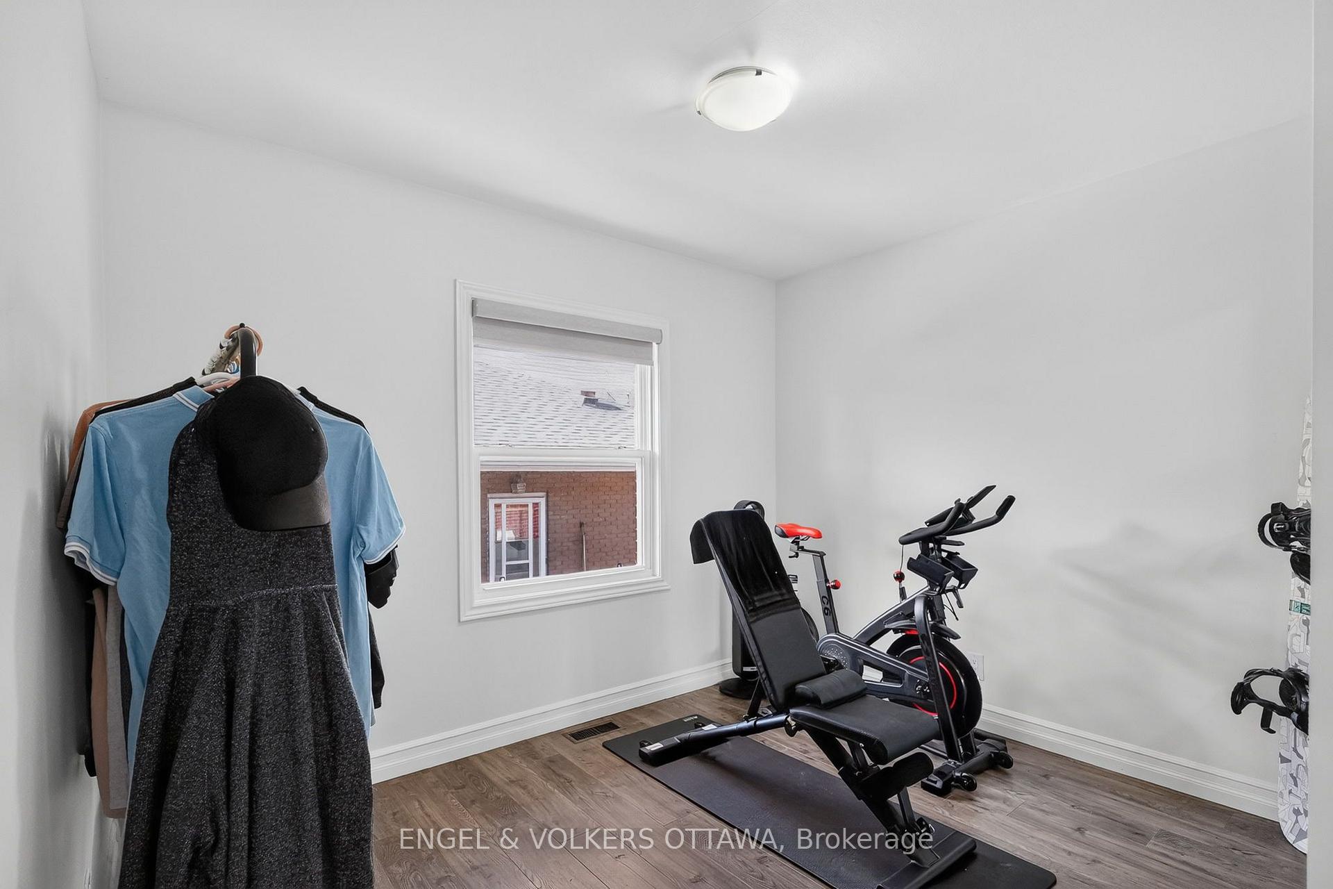 Photo 16 of 392 Fullerton Avenue, Ottawa, Overbrook/Castle Heights — HOMEH