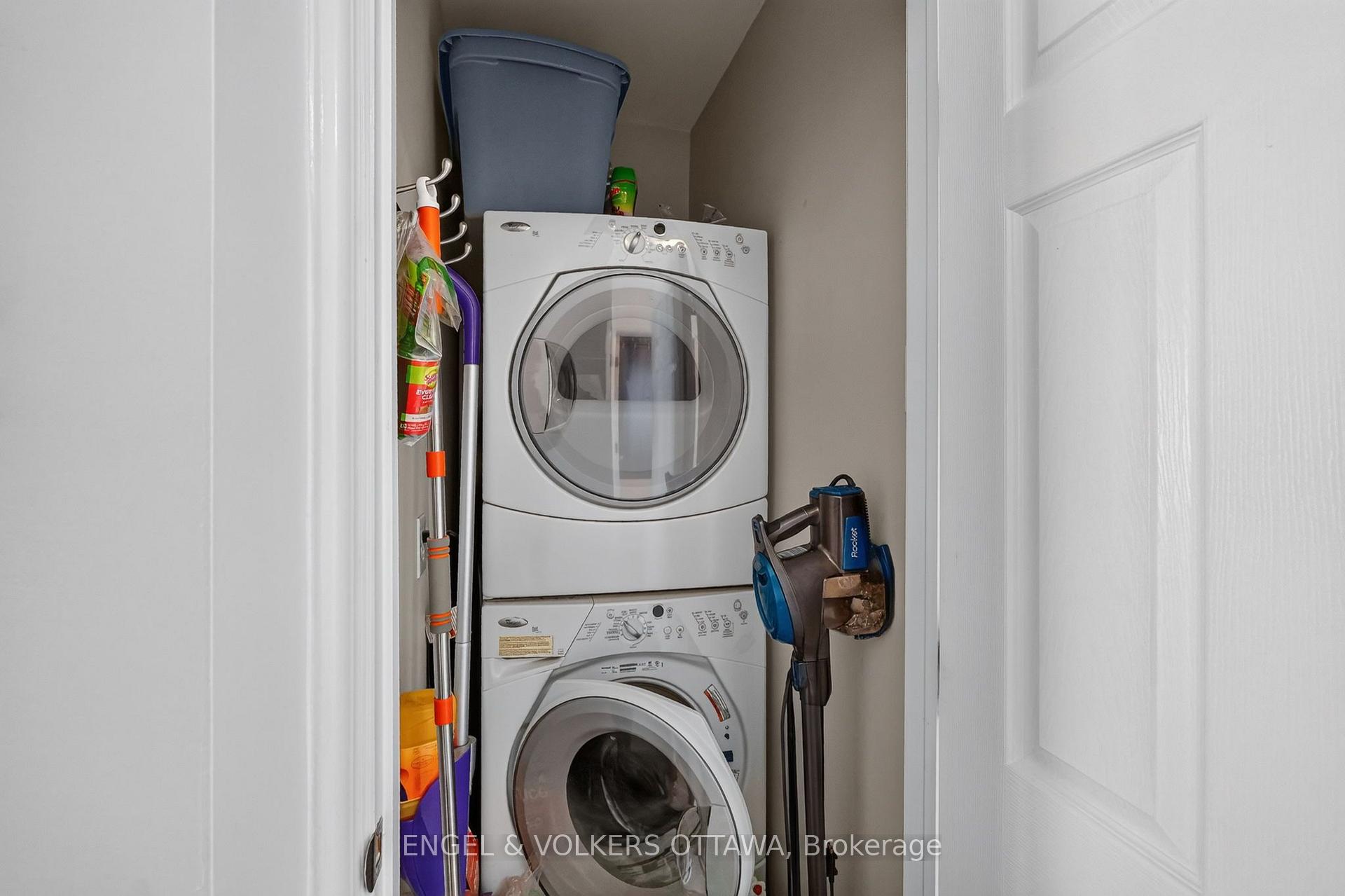 Photo 17 of 392 Fullerton Avenue, Ottawa, Overbrook/Castle Heights — HOMEH