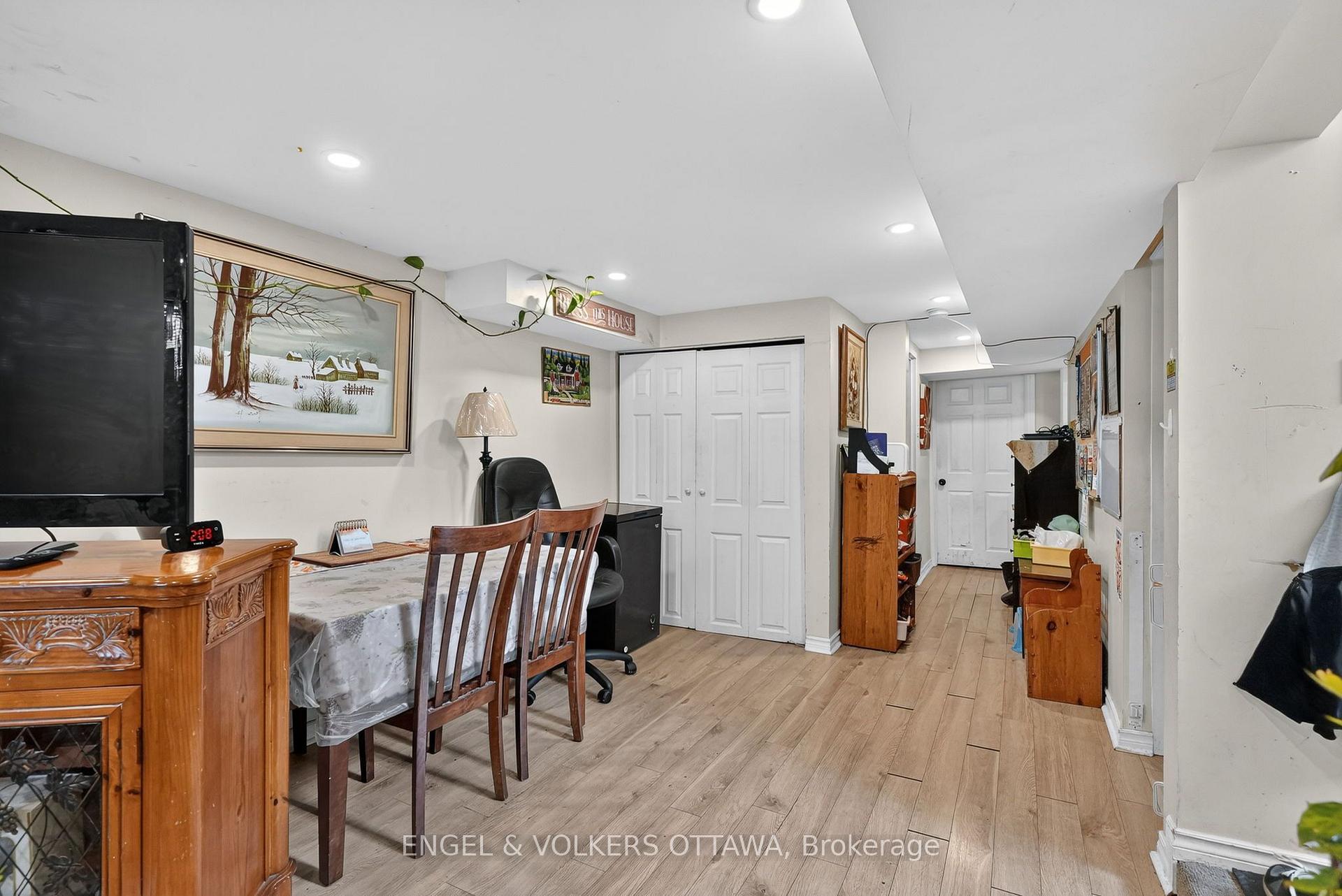 Photo 20 of 392 Fullerton Avenue, Ottawa, Overbrook/Castle Heights — HOMEH