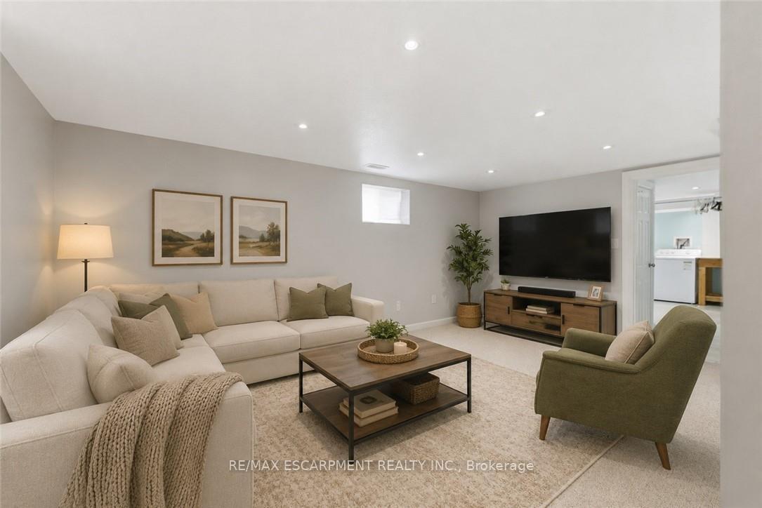 Photo 21 of 69 Nash Road S, Hamilton, Greenford — HOMEH