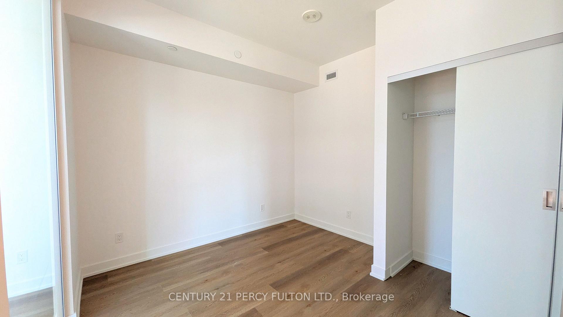Photo 6 of Unit 1017, 101 John Street N, Hamilton, Beasley — HOMEH