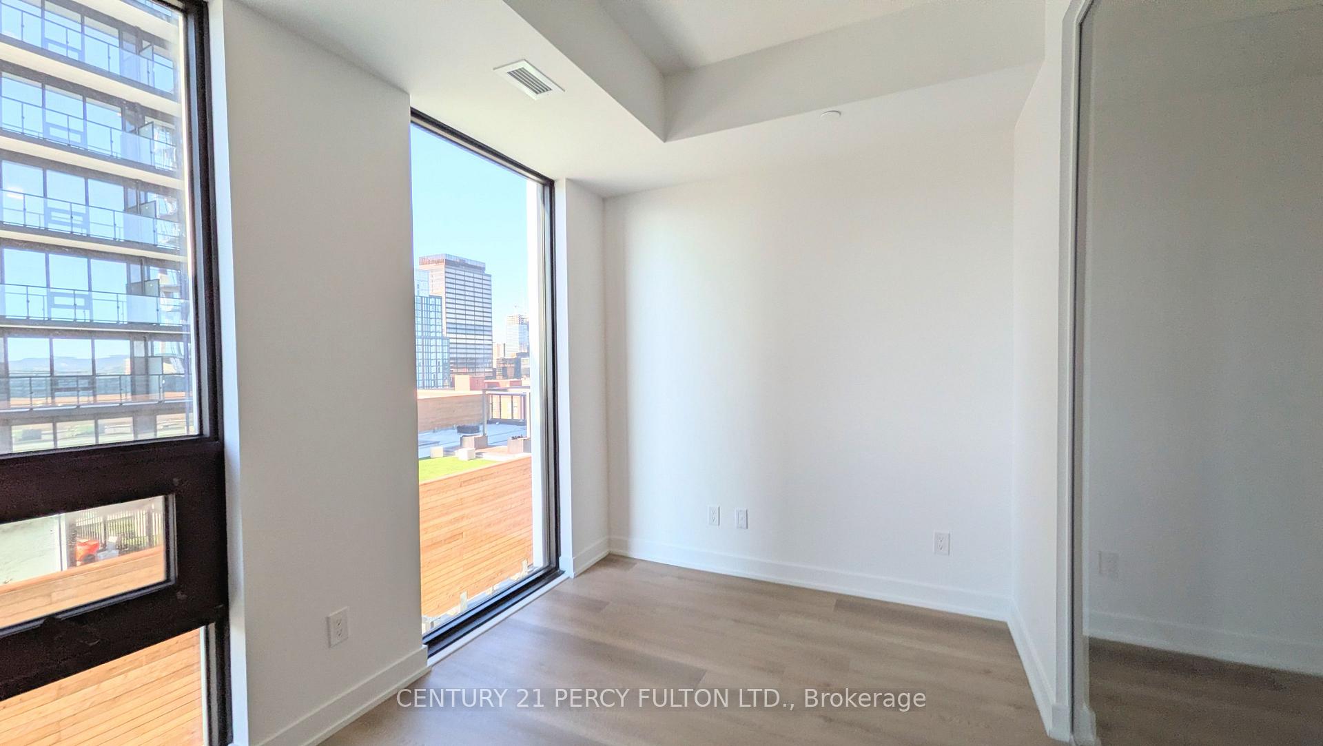 Photo 7 of Unit 1017, 101 John Street N, Hamilton, Beasley — HOMEH