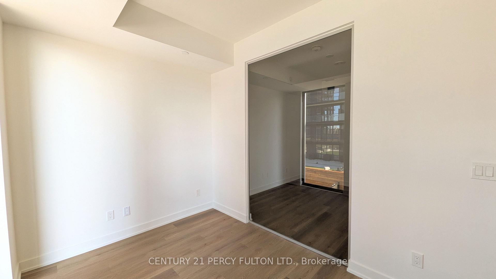 Photo 8 of Unit 1017, 101 John Street N, Hamilton, Beasley — HOMEH