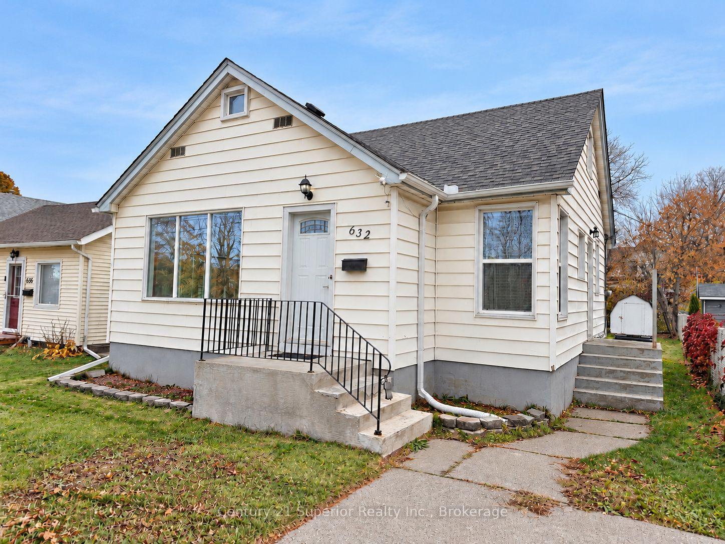 Photo 1 of 632 Vickers Street N, Thunder Bay, McKeller Park — HOMEH