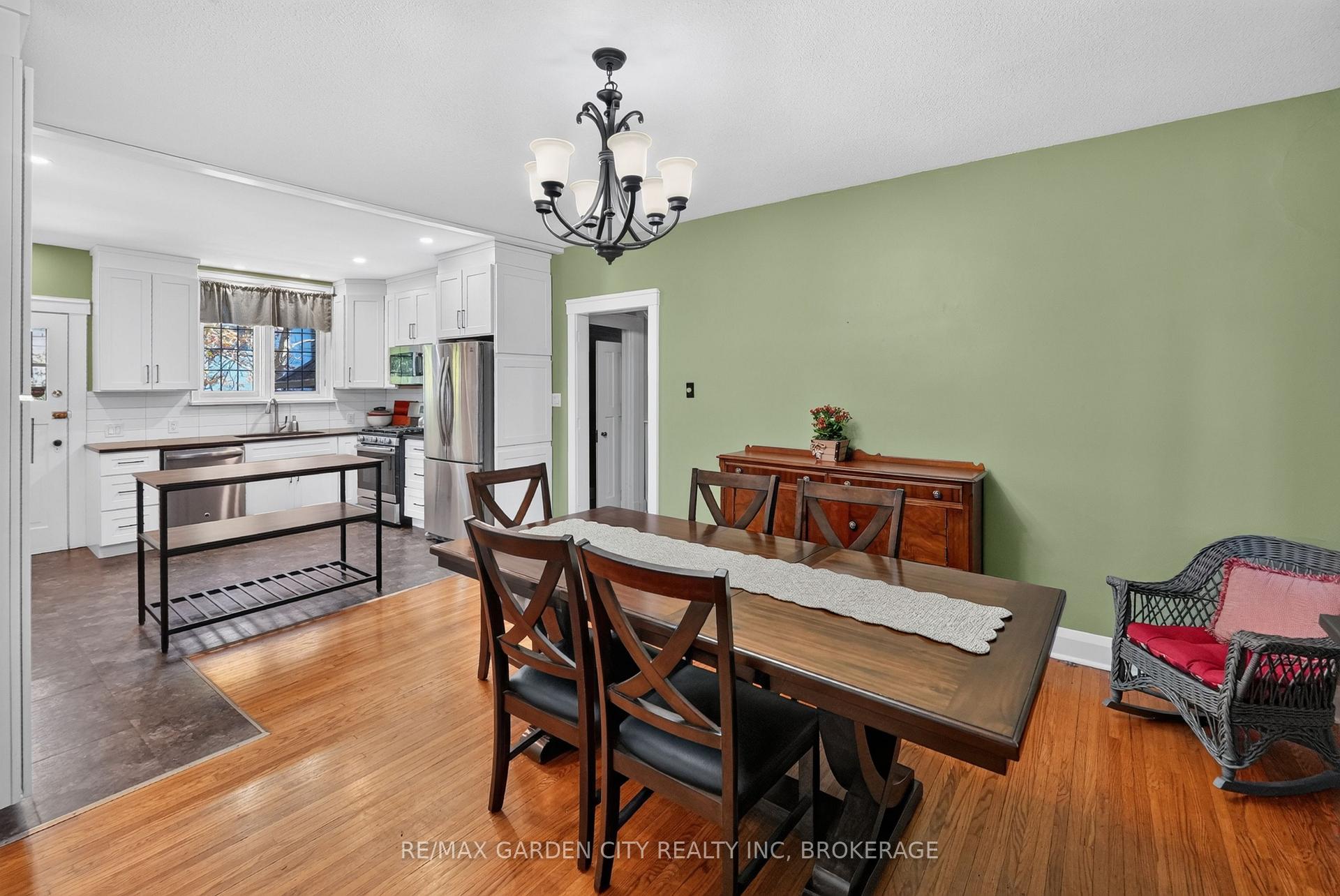 Photo 11 of 38 Clairmont Street, Thorold, Thorold Downtown — HOMEH