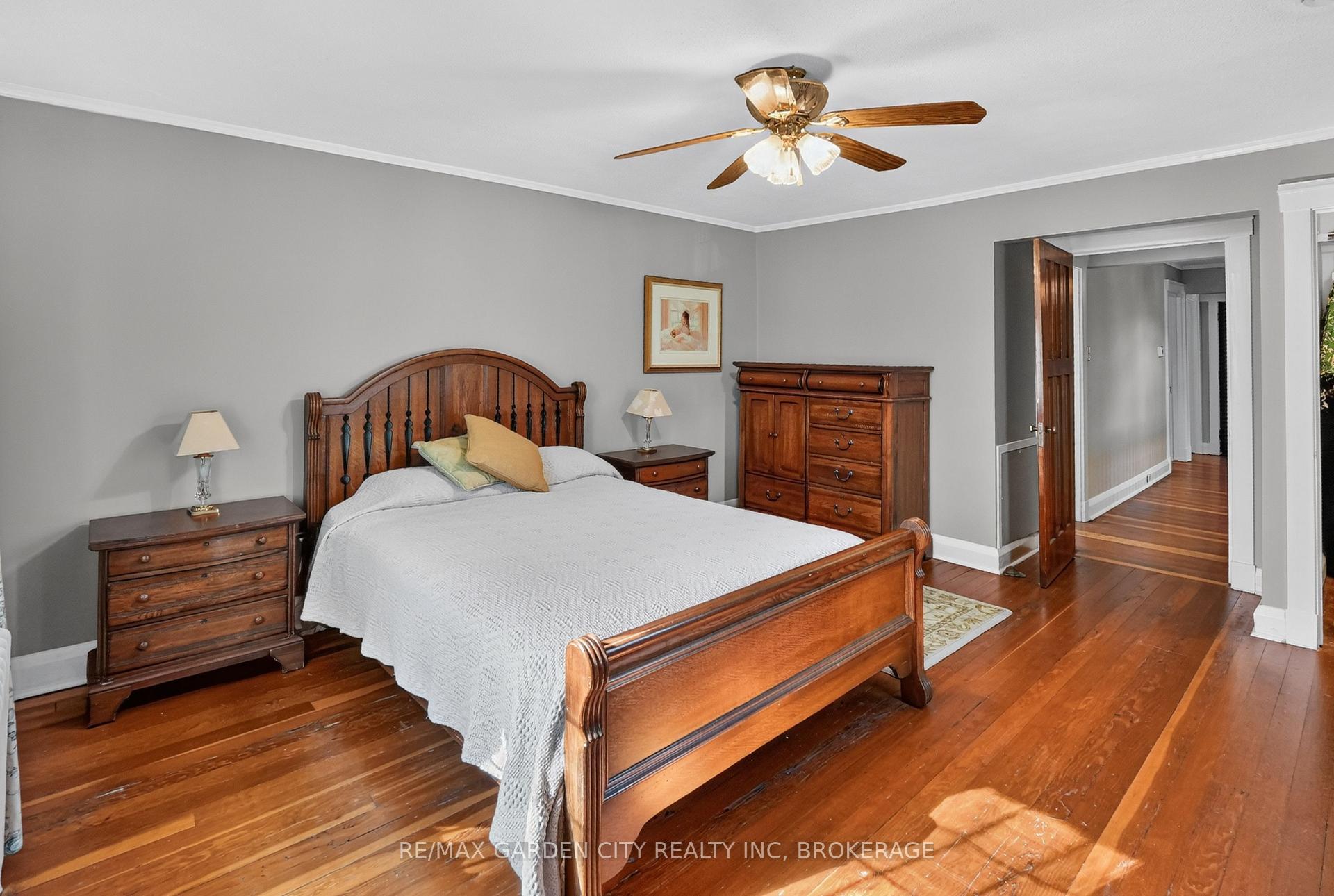 Photo 32 of 38 Clairmont Street, Thorold, Thorold Downtown — HOMEH