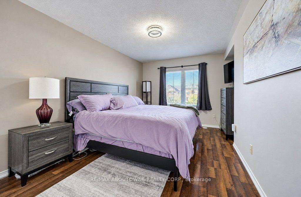 Photo 8 of Unit 14, 2480 Post Road, Oakville, River Oaks — HOMEH