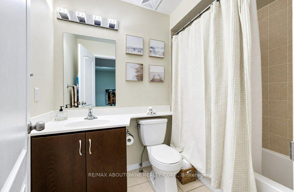 Photo 10 of Unit 14, 2480 Post Road, Oakville, River Oaks — HOMEH