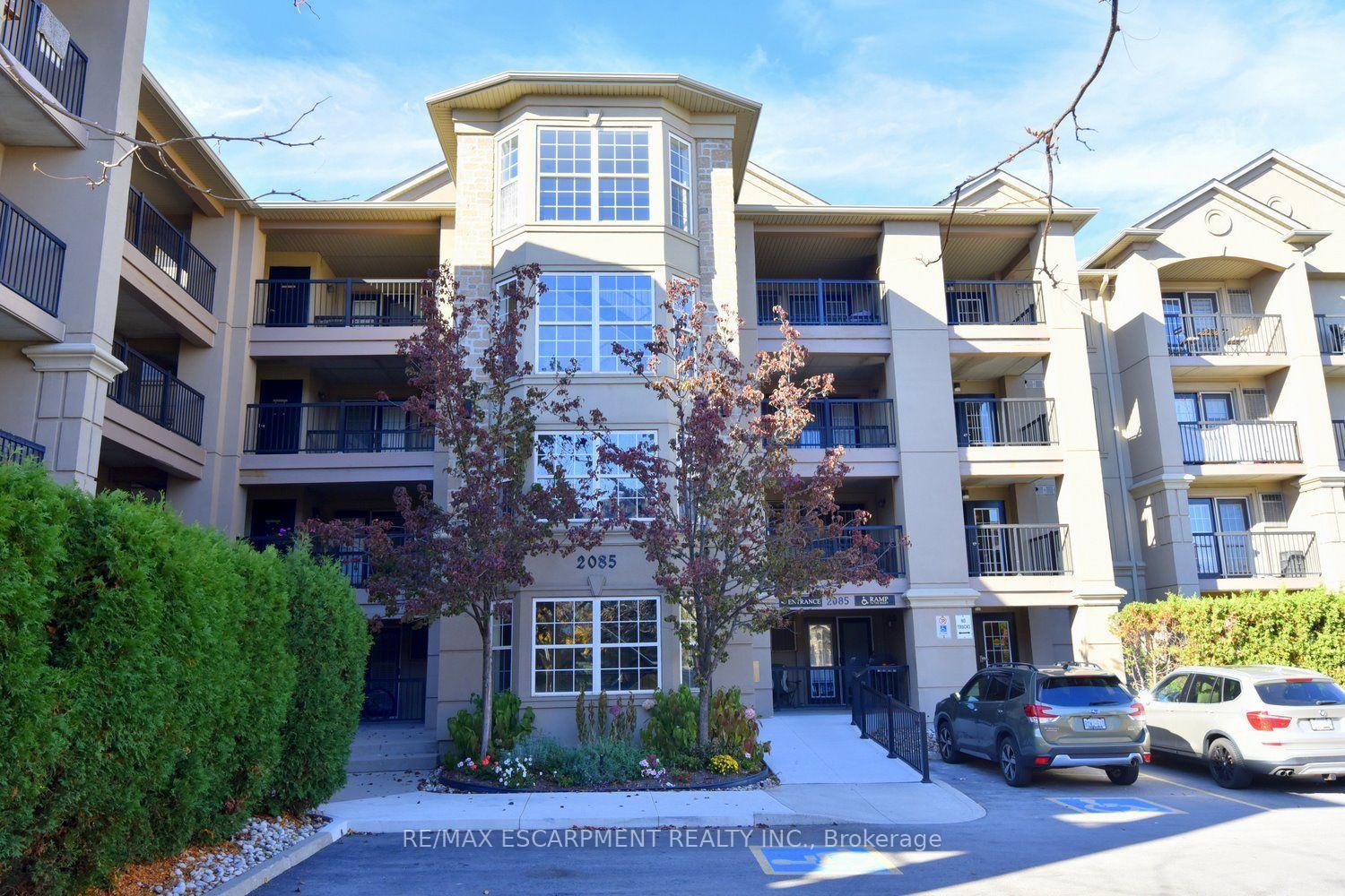 Photo 5 of Unit 412, 2085 Appleby Line, Burlington, Orchard — HOMEH
