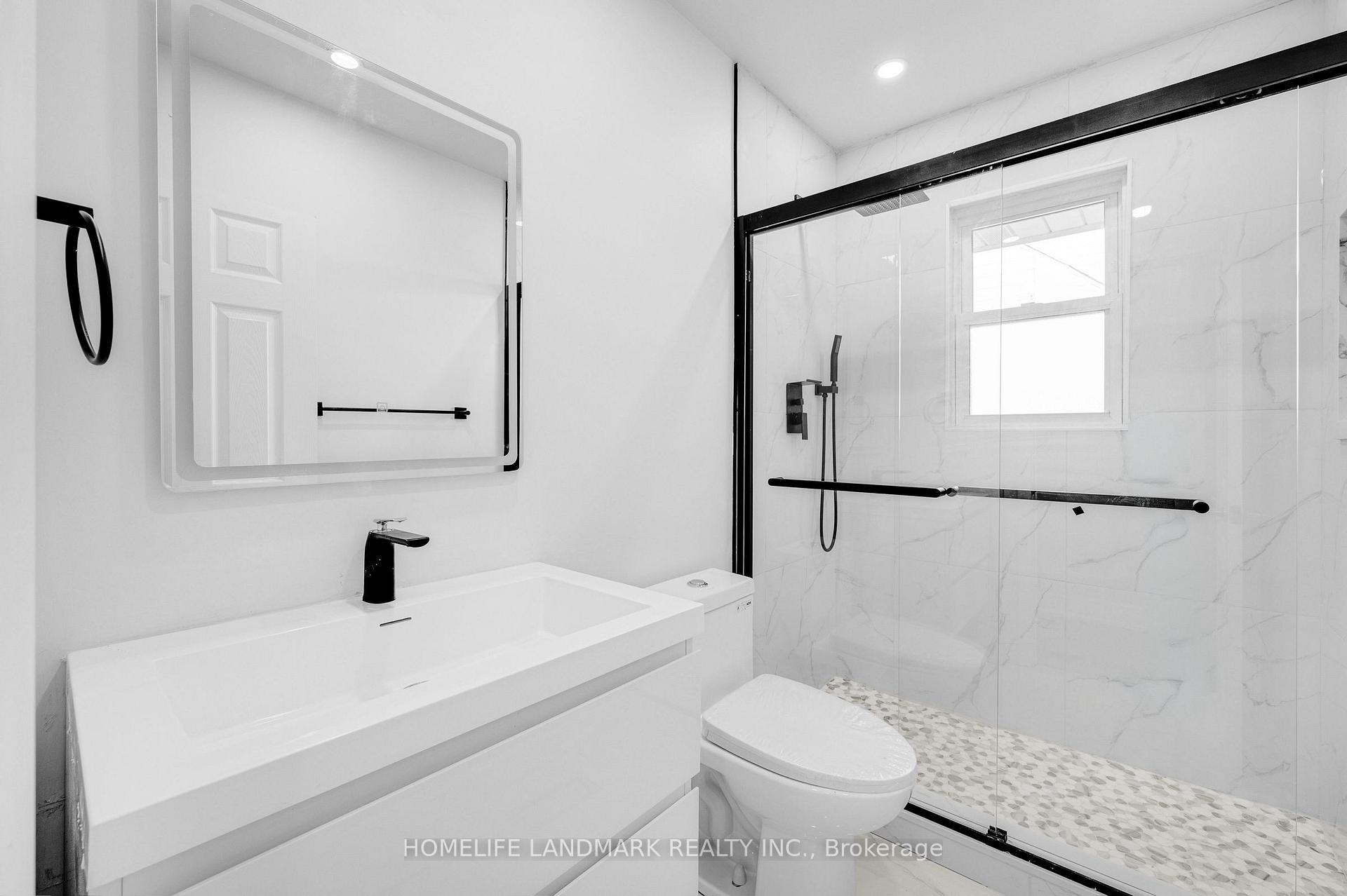 Photo 19 of 135 Howard Avenue, Hamilton, Balfour — HOMEH