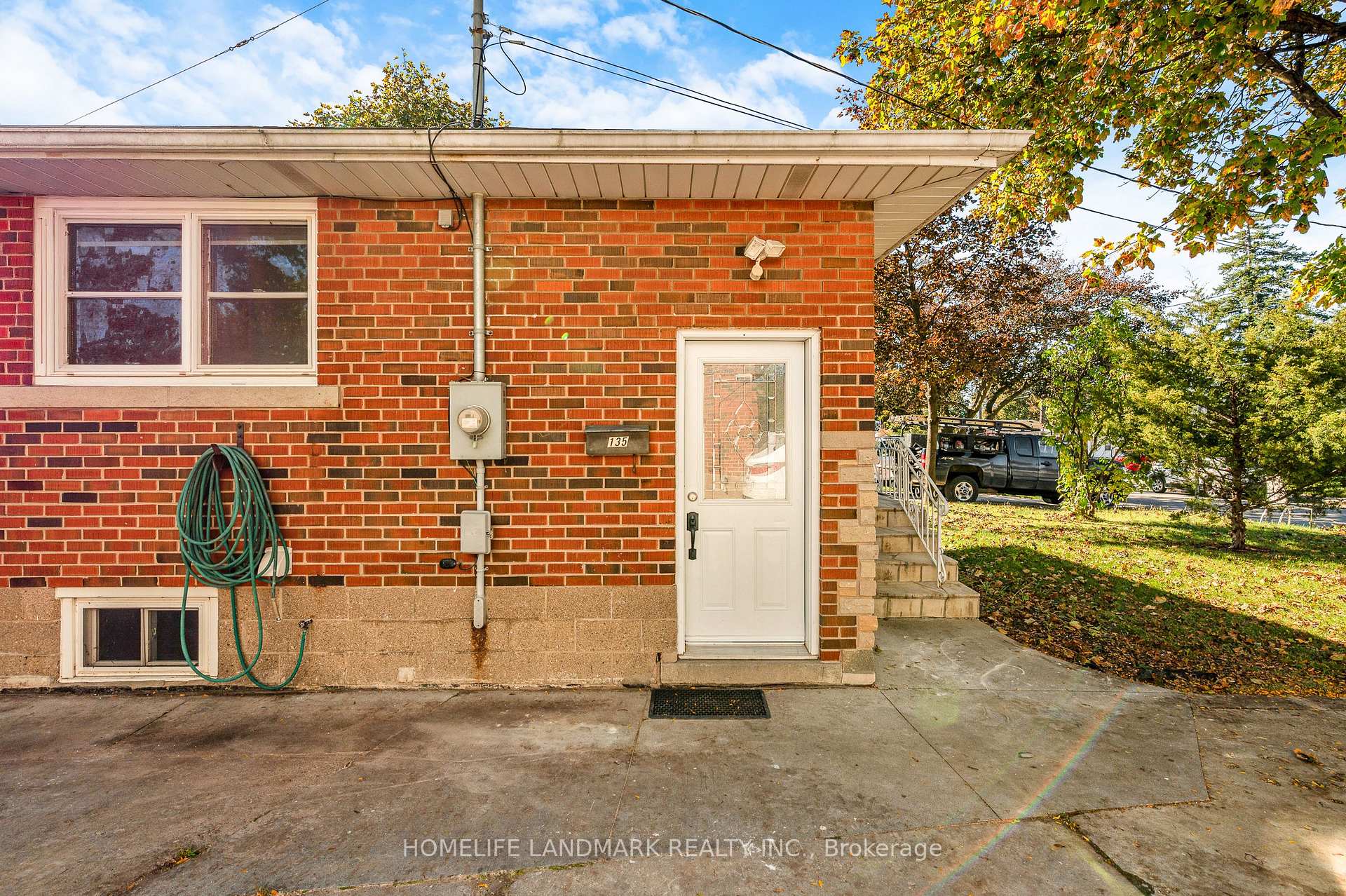 Photo 30 of 135 Howard Avenue, Hamilton, Balfour — HOMEH