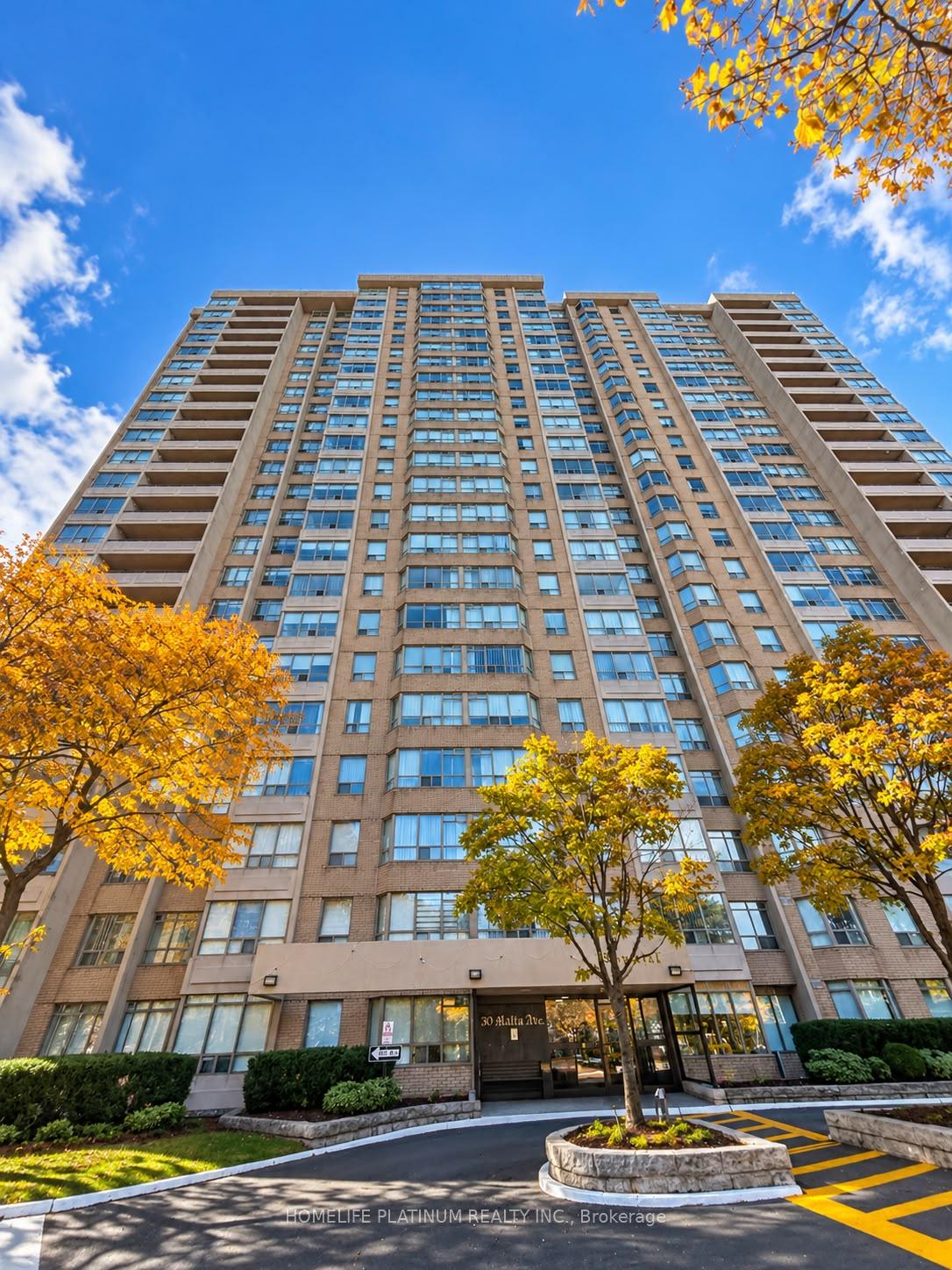 Front of Unit 02, 30 Malta Ave