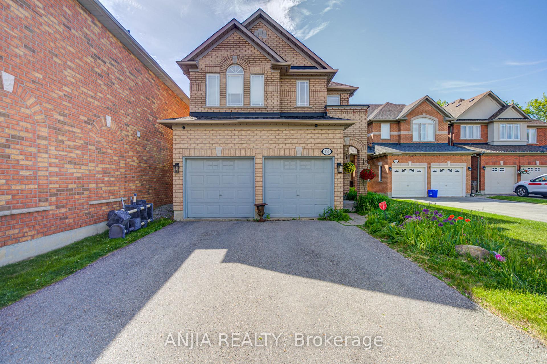 Photo of 132 Estate Garden Drive