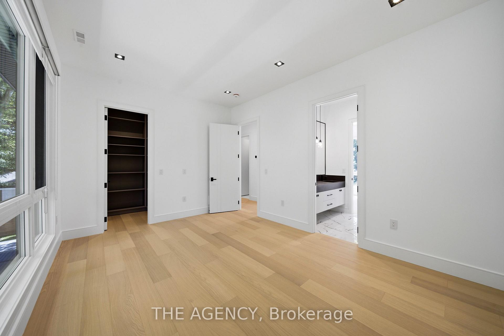 Photo 28 of 193 Beechwood Crescent, Newmarket, Central Newmarket — HOMEH