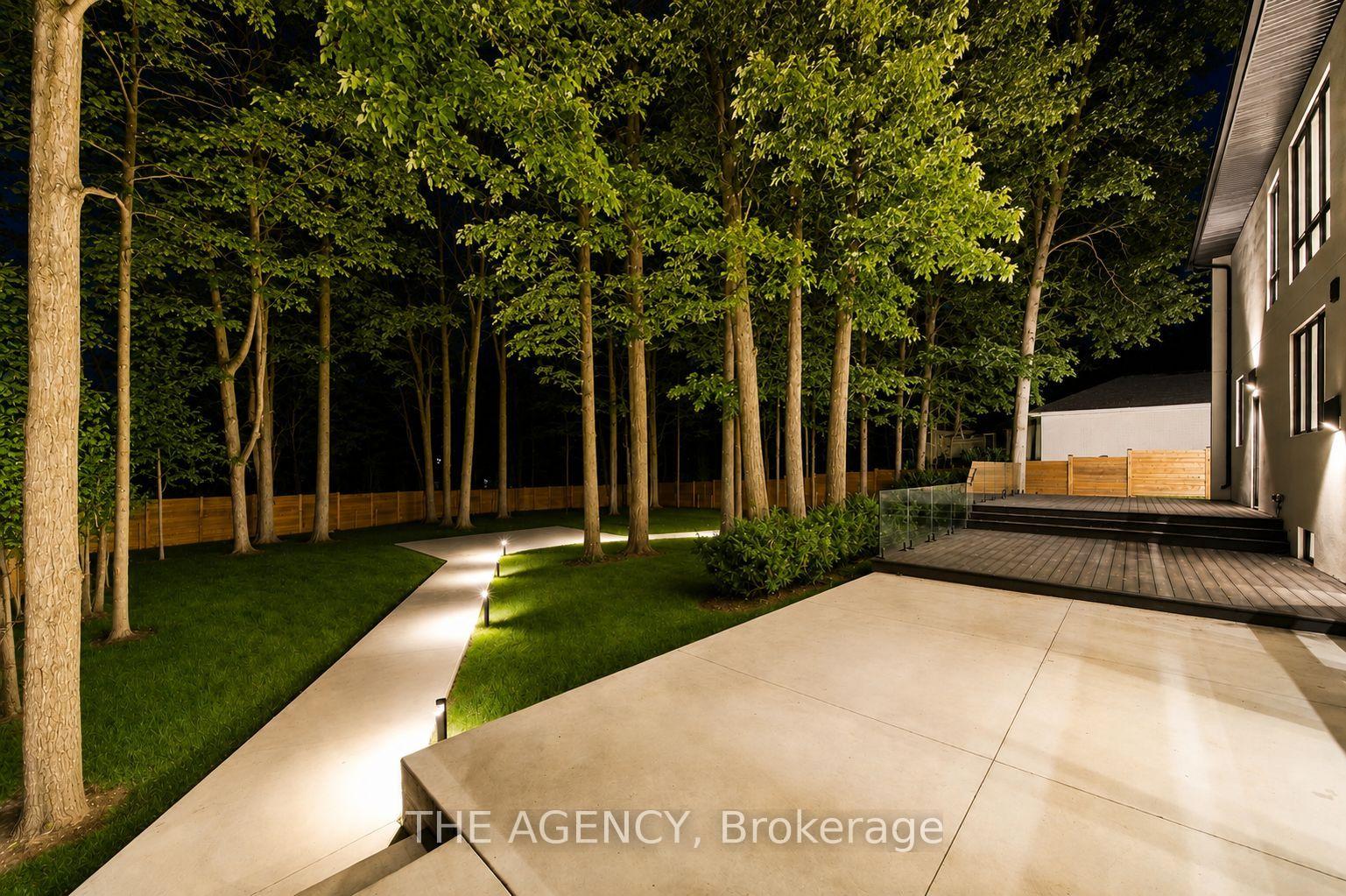 Photo 40 of 193 Beechwood Crescent, Newmarket, Central Newmarket — HOMEH