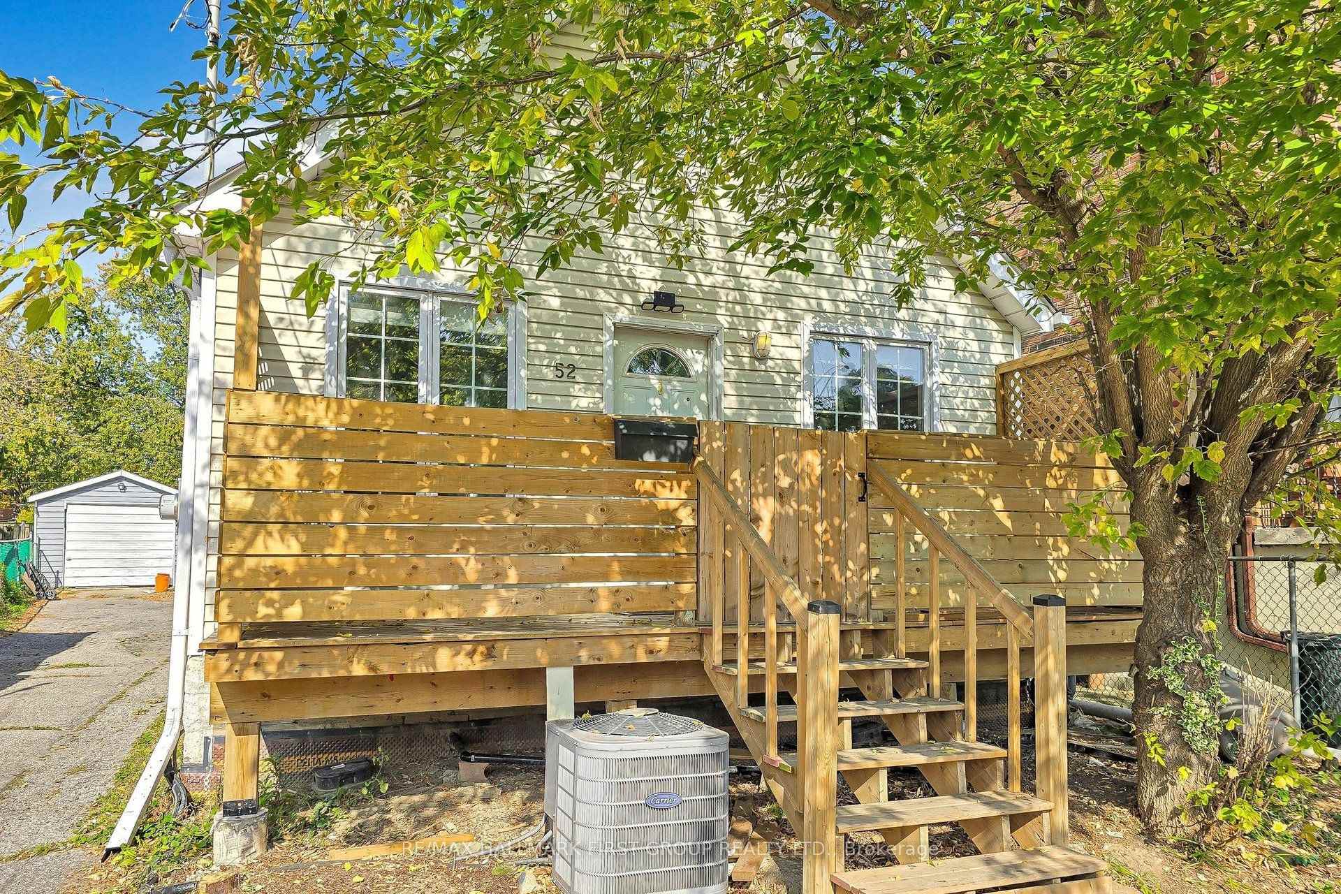 Photo 2 of 52 Malta Street, Scarborough, Birchcliffe-Cliffside — HOMEH
