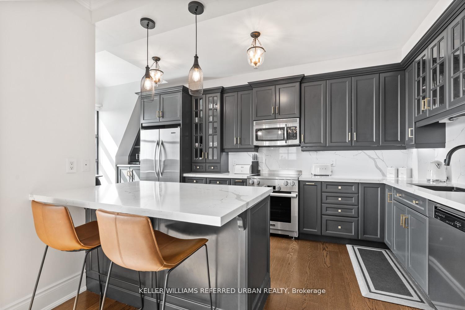 Photo 10 of Unit 708, 650 Mount Pleasant Road, Toronto, Mount Pleasant West — HOMEH