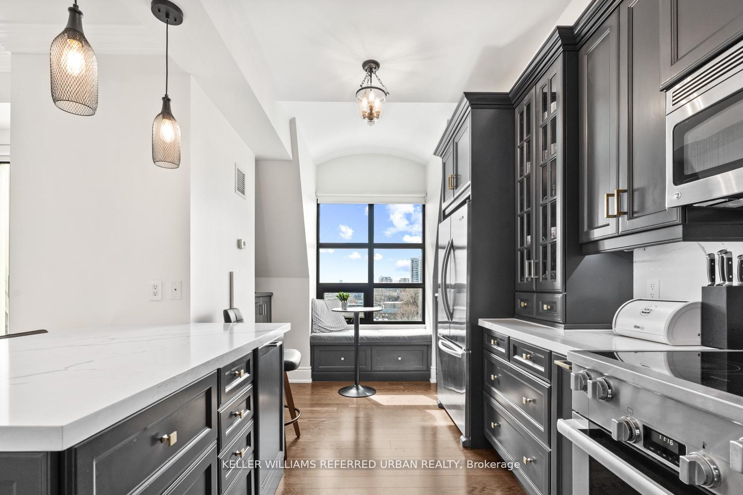 Photo 11 of Unit 708, 650 Mount Pleasant Road, Toronto, Mount Pleasant West — HOMEH