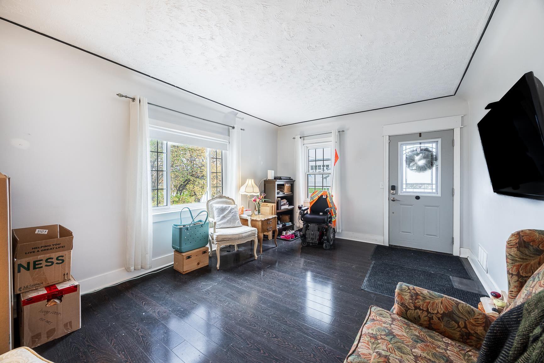 Photo 6 of 292 Wilson Street, Sault Ste Marie, Ward 4 — HOMEH