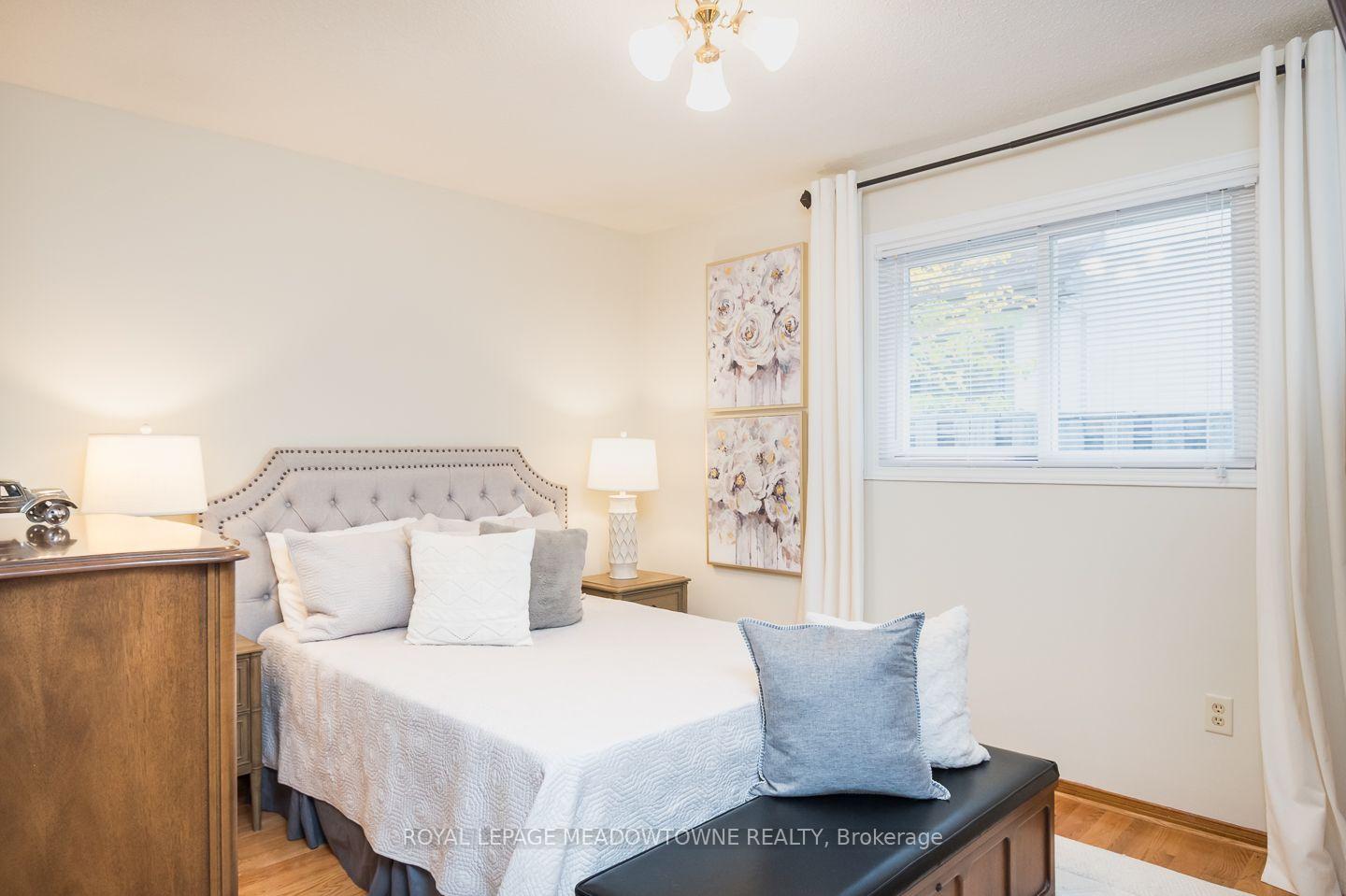 Photo 20 of 46 Reynier Drive, Brampton, Heart Lake East — HOMEH