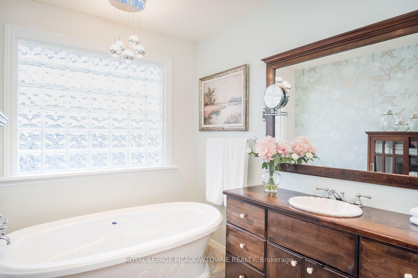 Photo 25 of 46 Reynier Drive, Brampton, Heart Lake East — HOMEH