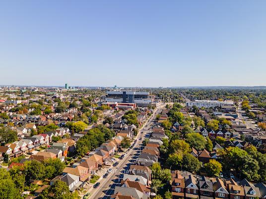 Photo 8 of 35 Sherman Avenue N, Hamilton, Gibson — HOMEH