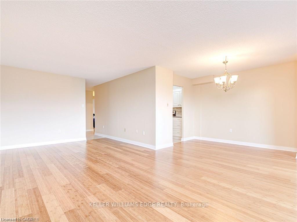 Photo 9 of Unit 302, 2055 Upper Middle Road, Burlington, Brant Hills — HOMEH