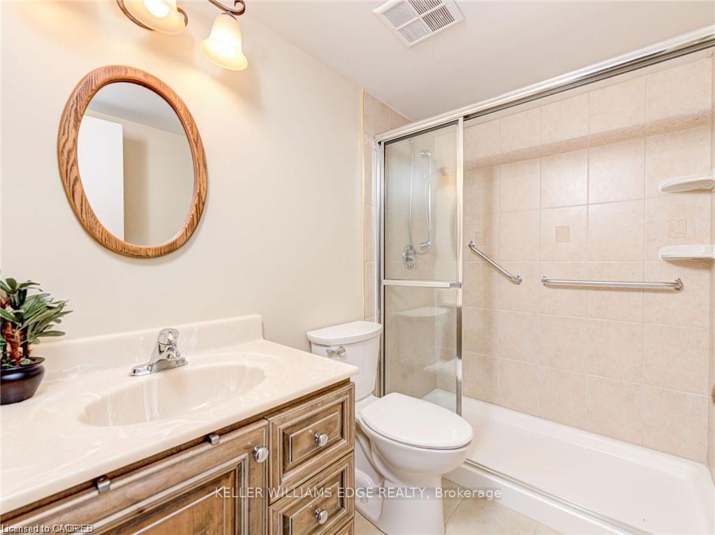Photo 13 of Unit 302, 2055 Upper Middle Road, Burlington, Brant Hills — HOMEH