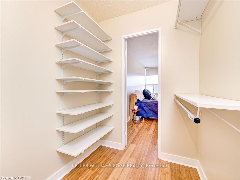 Photo 14 of Unit 302, 2055 Upper Middle Road, Burlington, Brant Hills — HOMEH