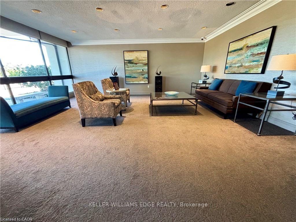 Photo 21 of Unit 302, 2055 Upper Middle Road, Burlington, Brant Hills — HOMEH