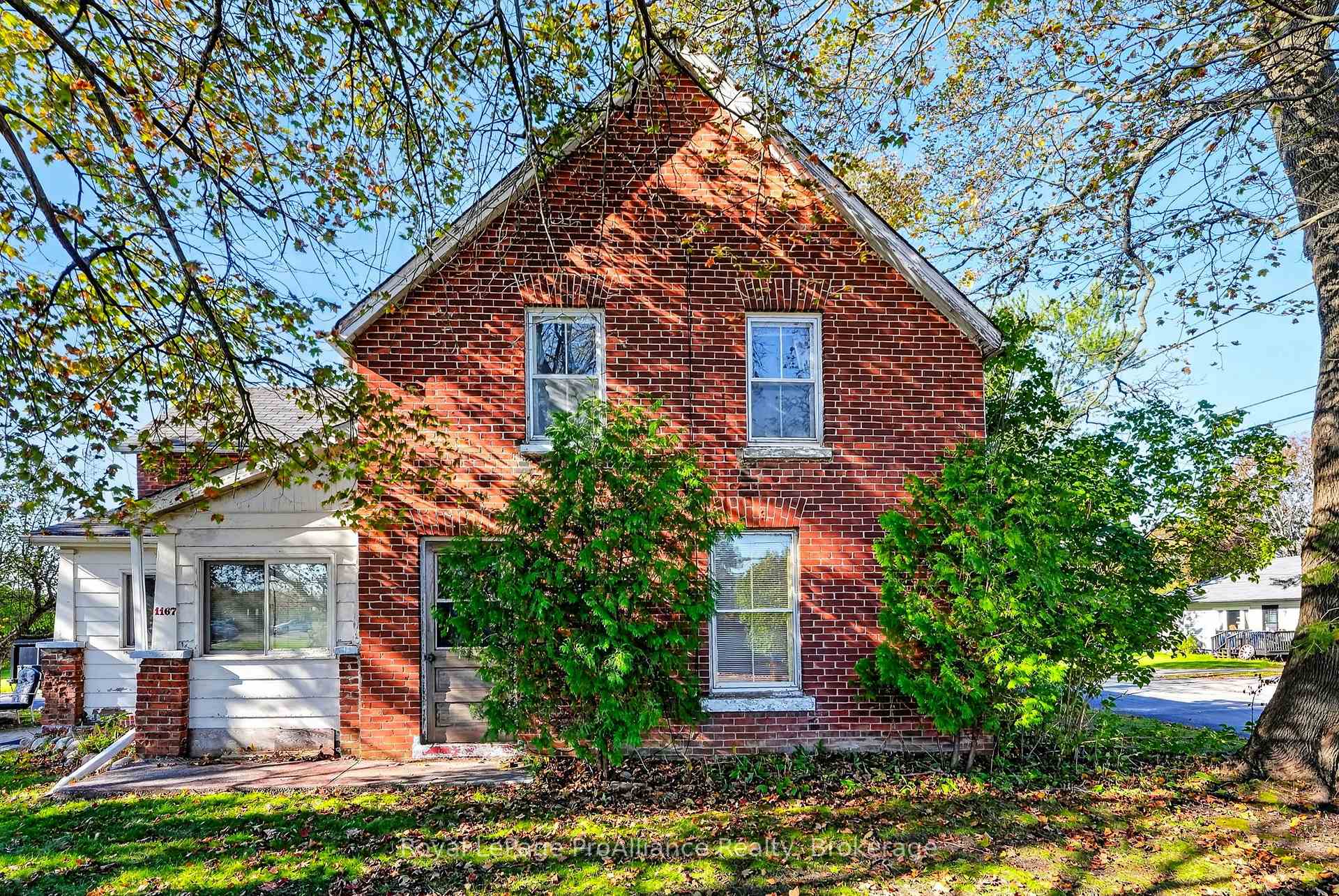 Photo 2 of 1167 Division Street, Cobourg — HOMEH