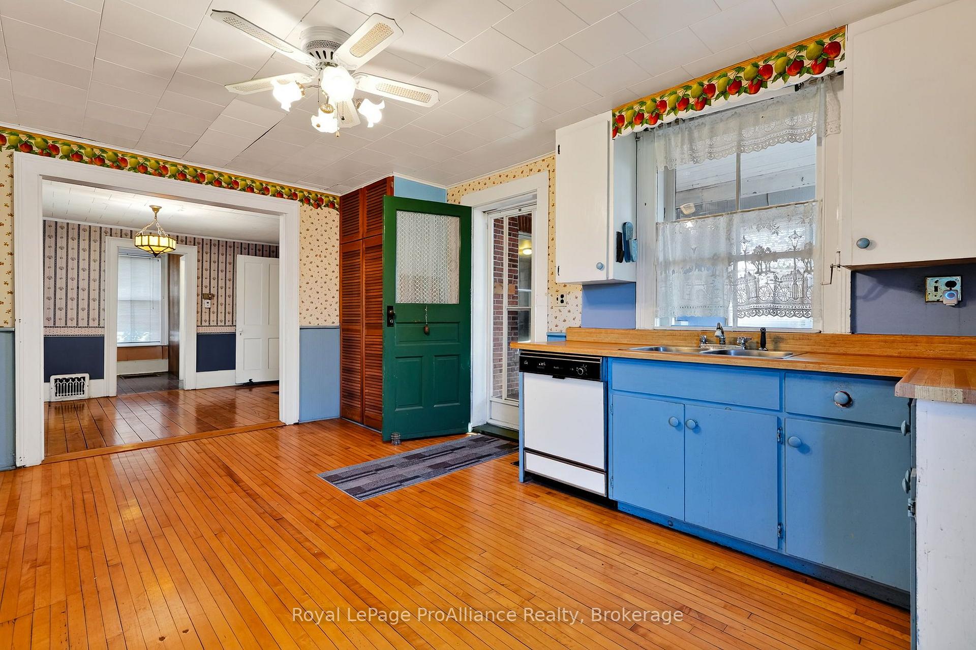 Photo 9 of 1167 Division Street, Cobourg — HOMEH