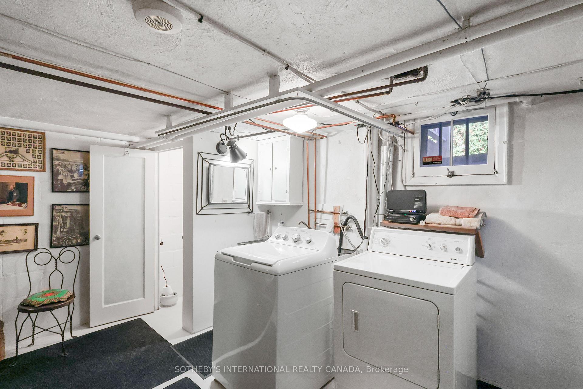 Photo 16 of 40 Teddington Pk Avenue, Toronto, Lawrence Park North — HOMEH